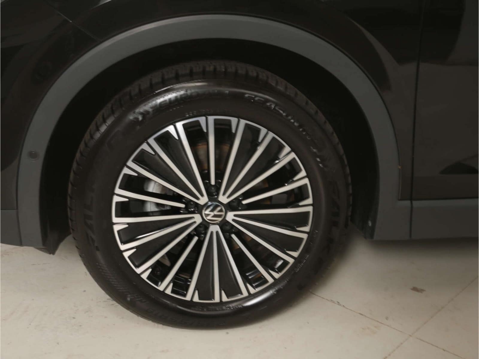 Volkswagen Tiguan – Bild 8
