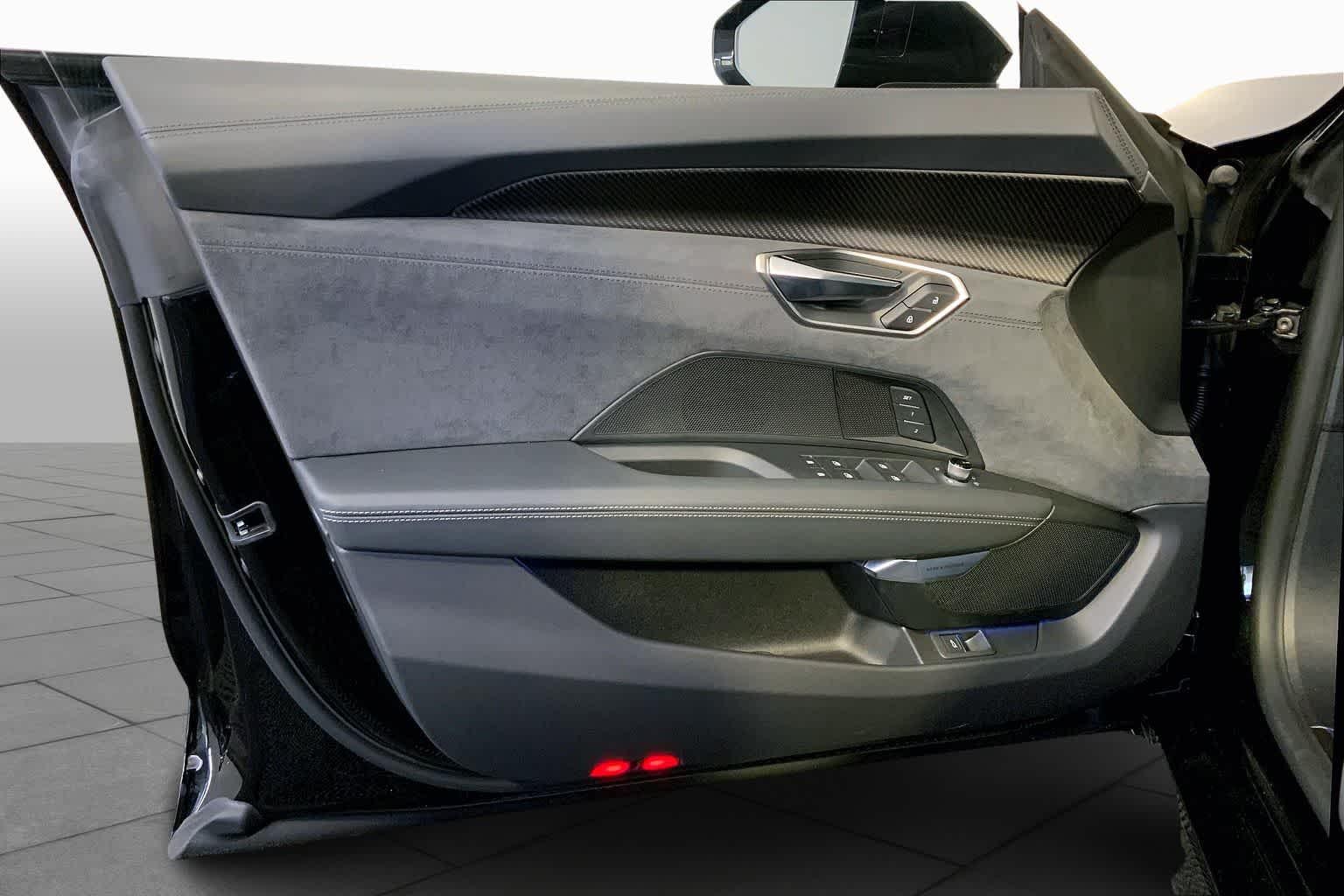 2026 Audi S e-tron GT Prestige - Photo 10