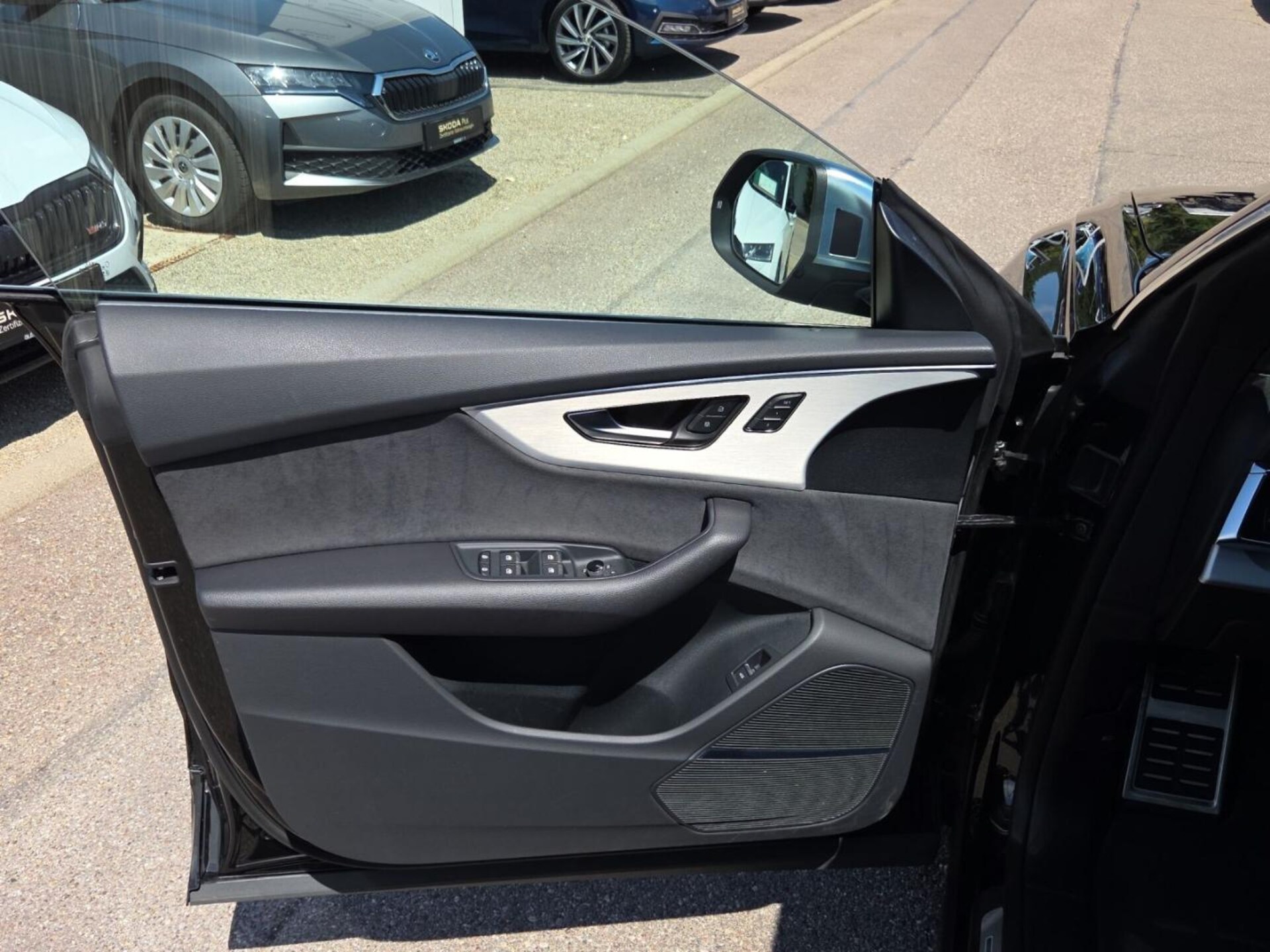 Audi SQ8 SUV
