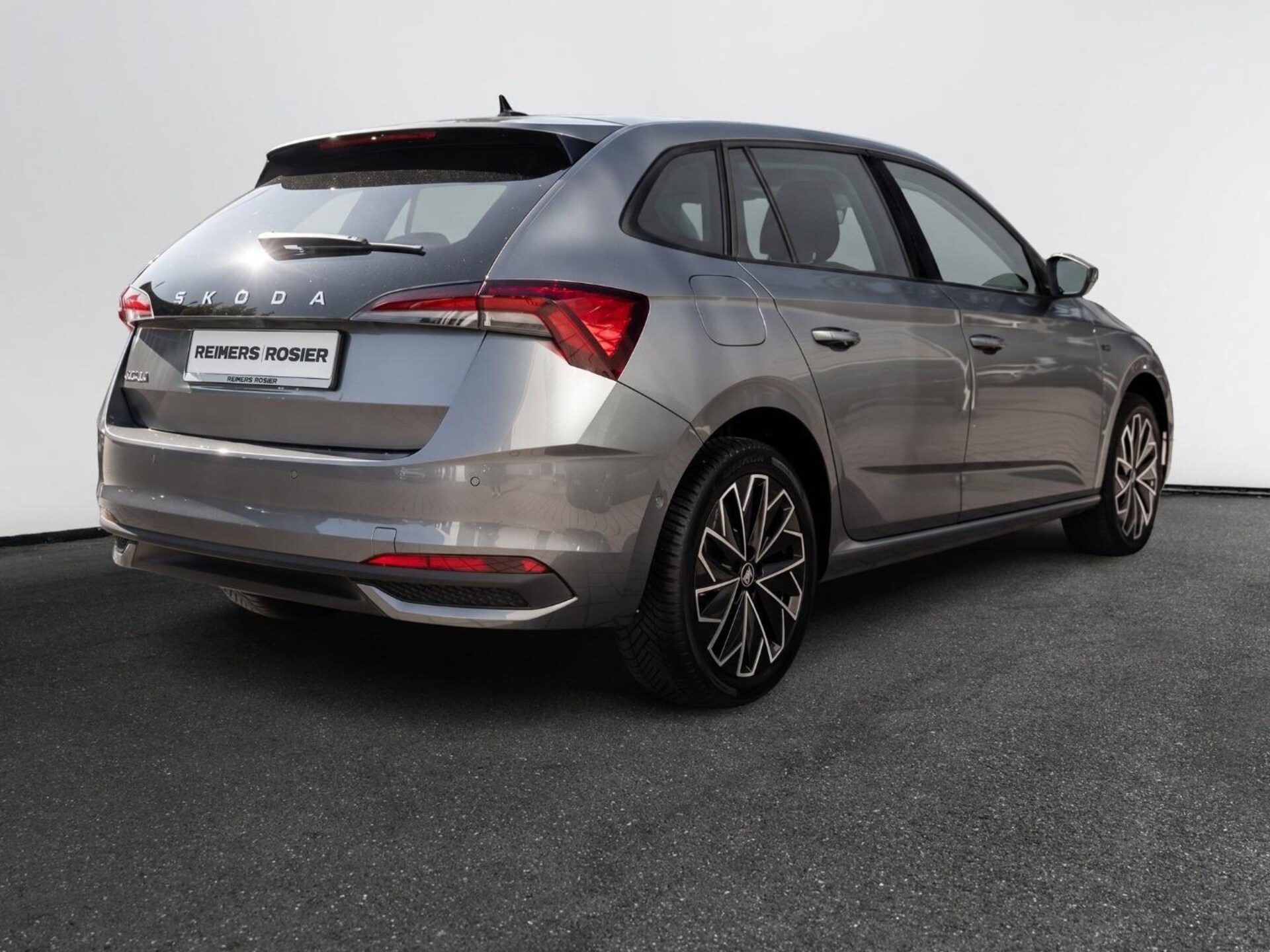 Skoda Scala Tour
