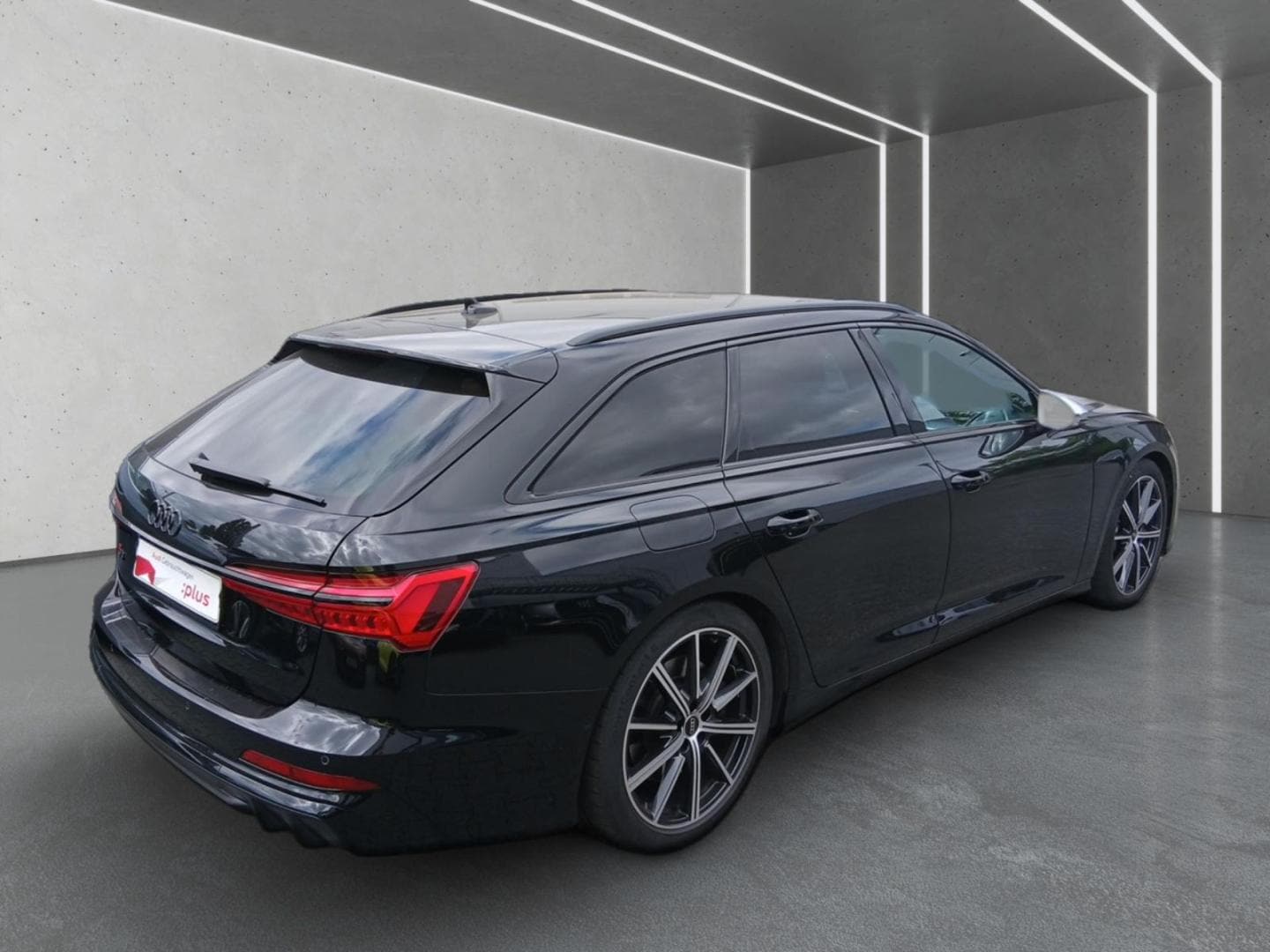 Bild über Audi S6 Avant TDI quattro tiptronic - für weitere Informationen kontaktieren Sie den Audi Partner