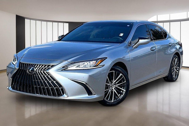 2025 Lexus ES