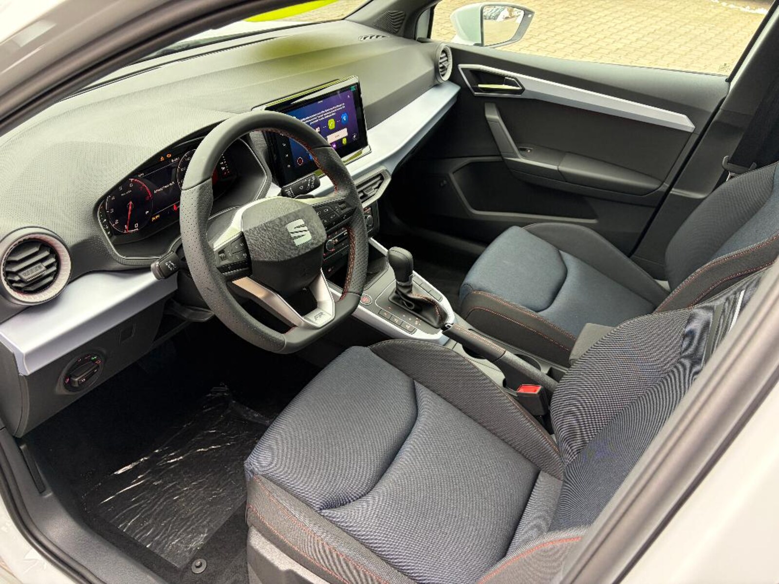 SEAT Arona – Bild 4