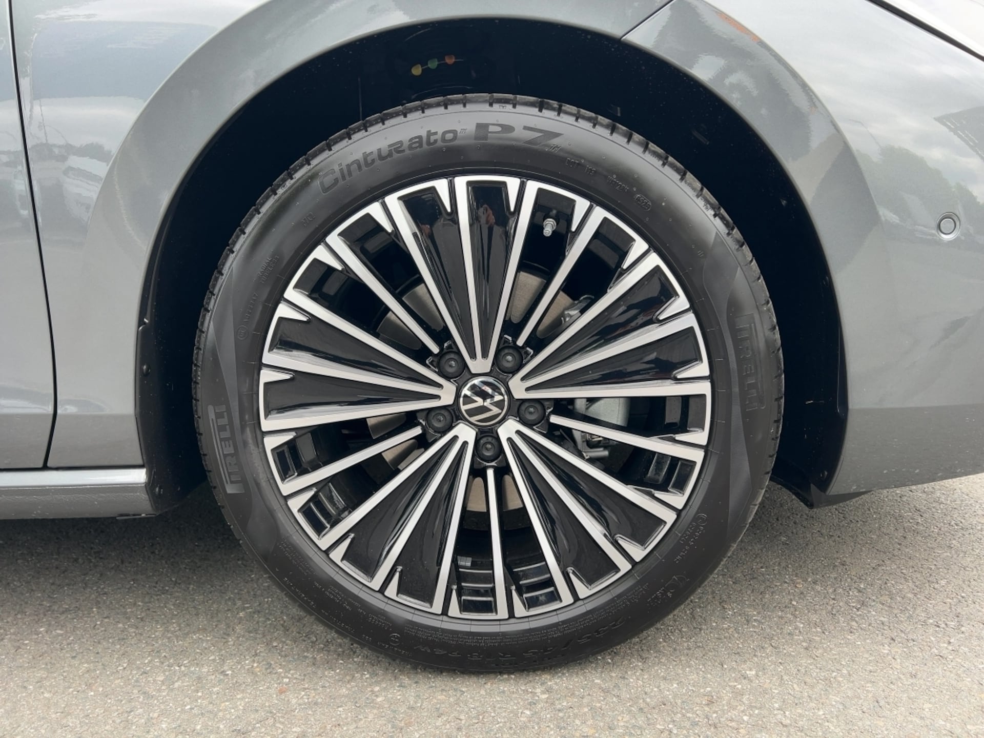 Volkswagen Passat Elegance