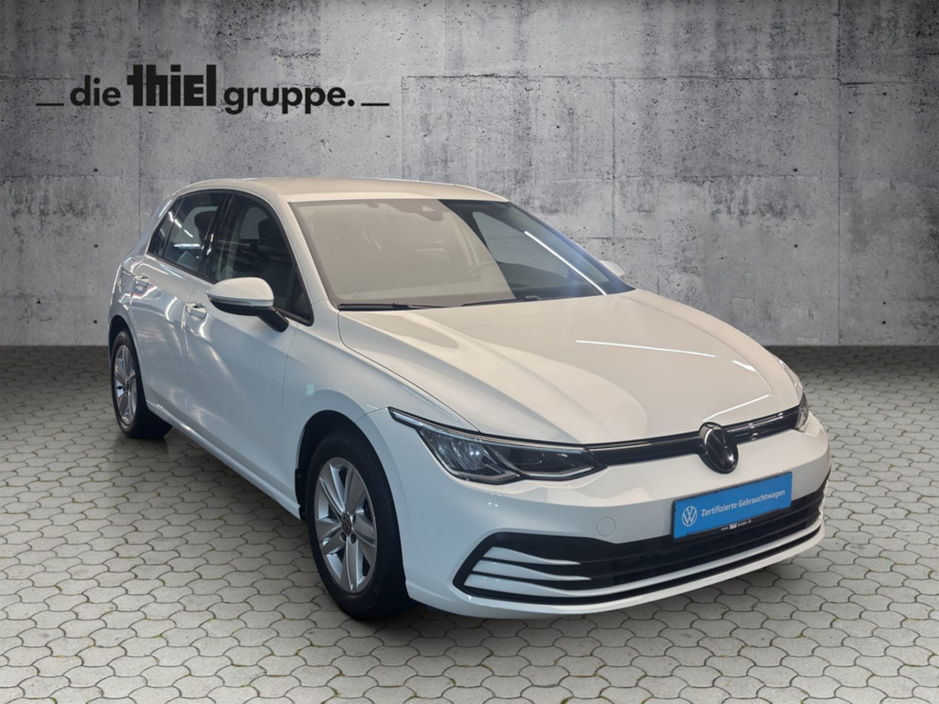 Volkswagen Golf Life