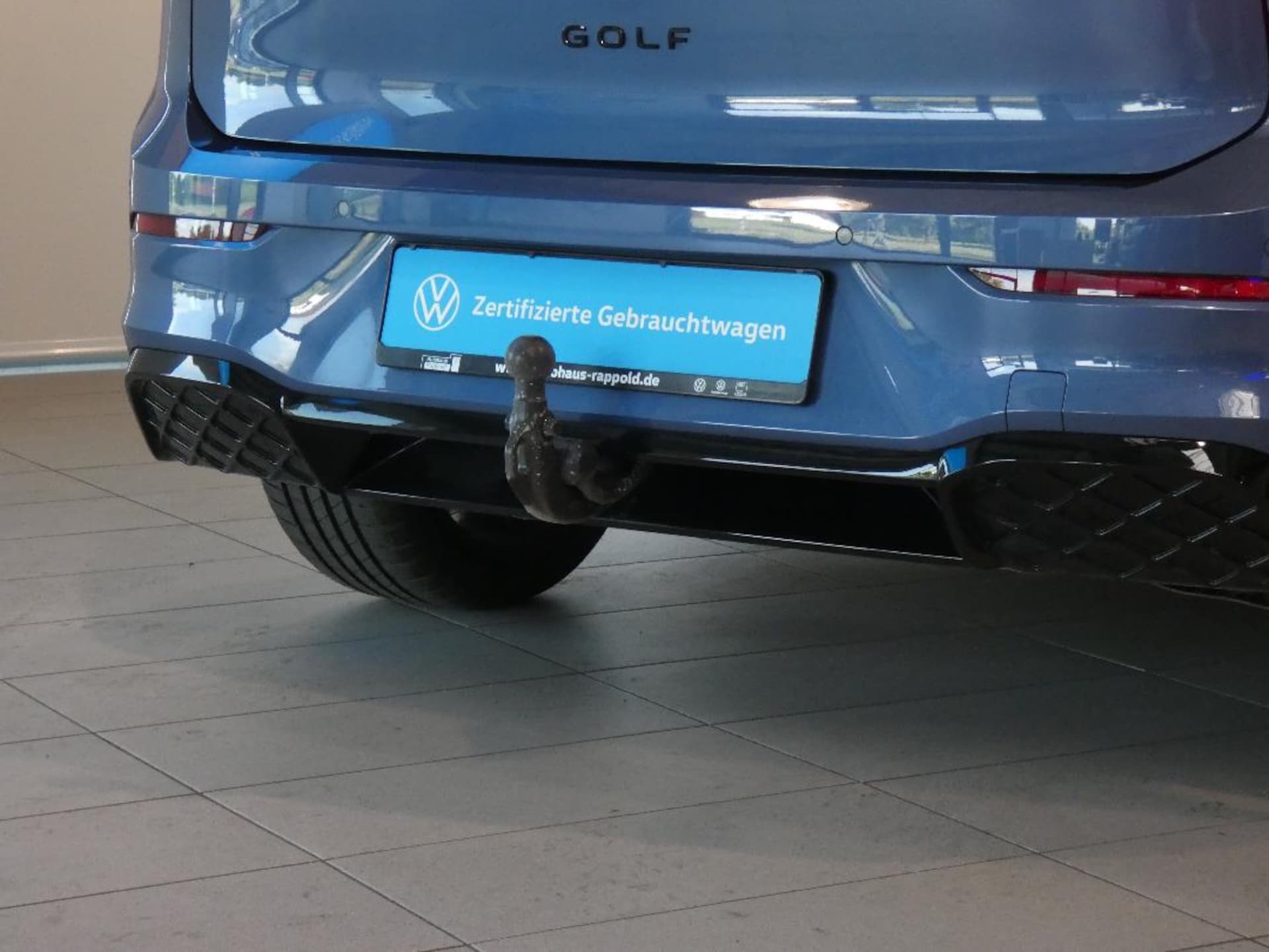 Volkswagen Golf R-Line