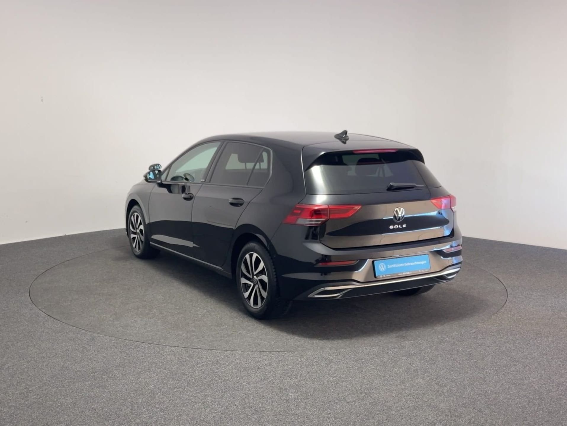 Volkswagen Golf Active