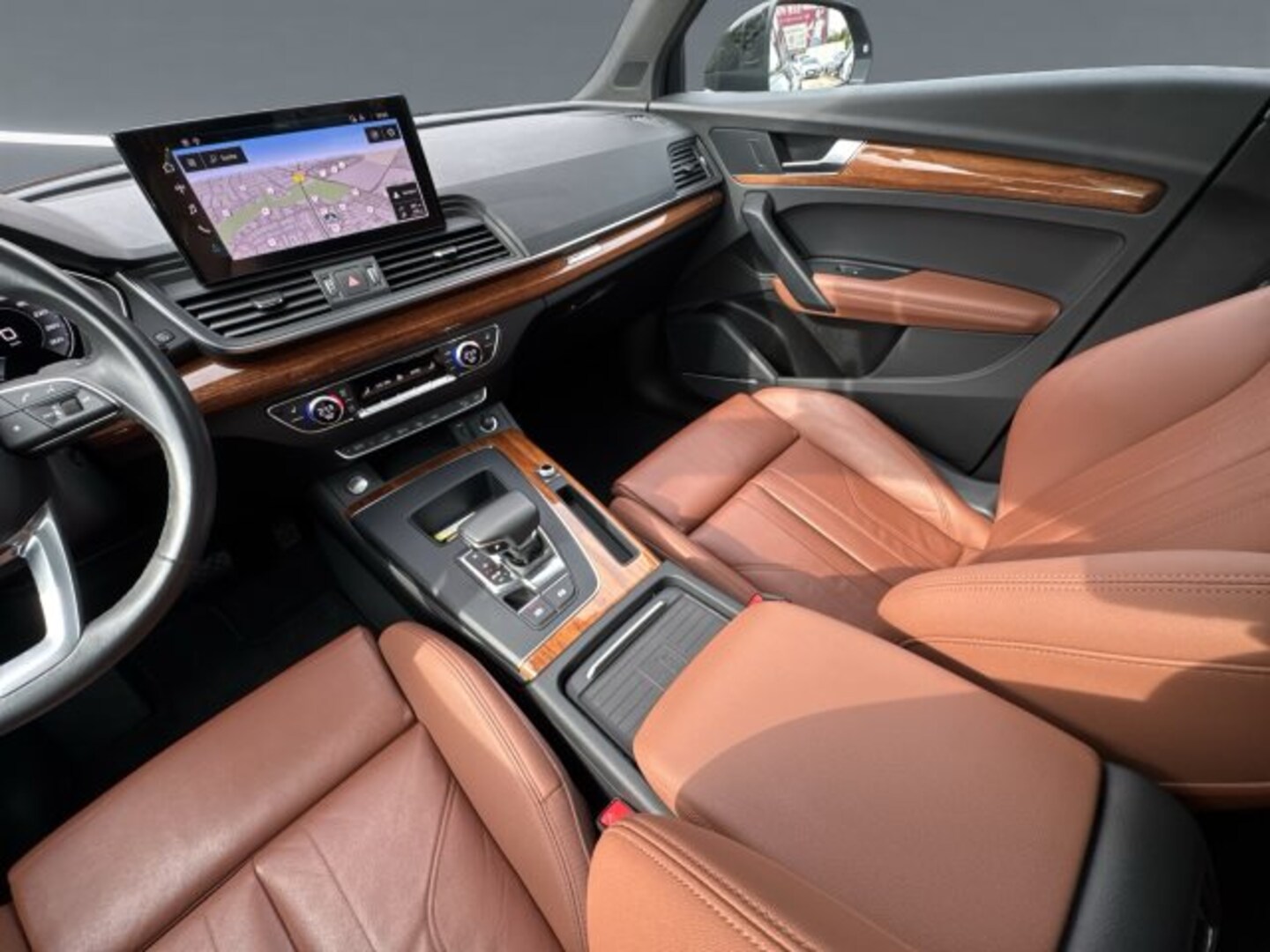 Bild über Audi Q5 TFSI e S line 55 TFSI e quattro S tronic - für weitere Informationen kontaktieren Sie den Audi Partner