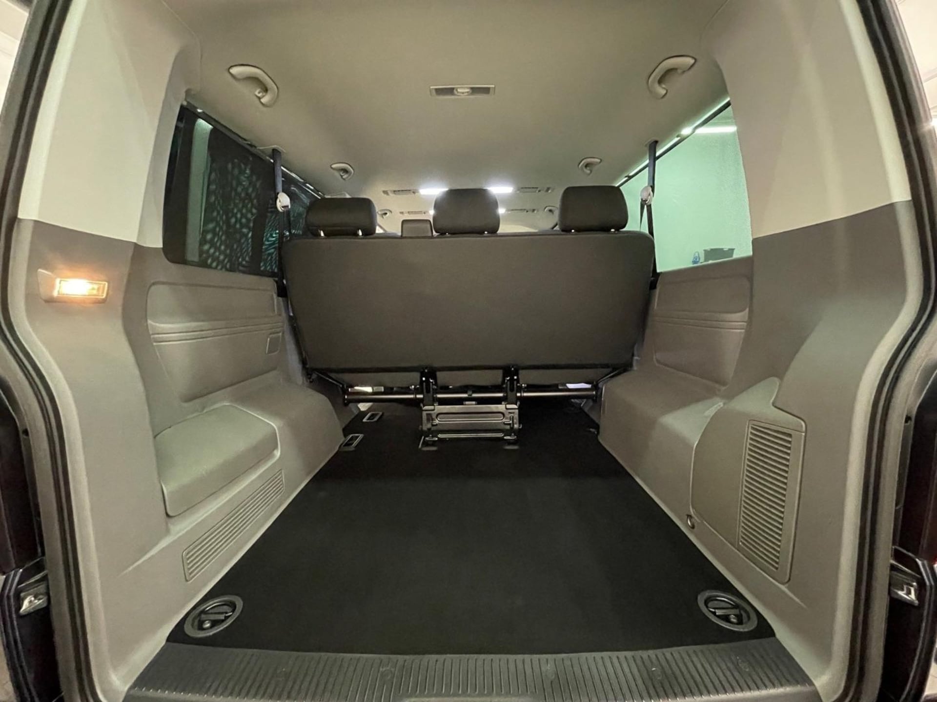 Volkswagen T6.1 Caravelle langer Radstand Comfortline