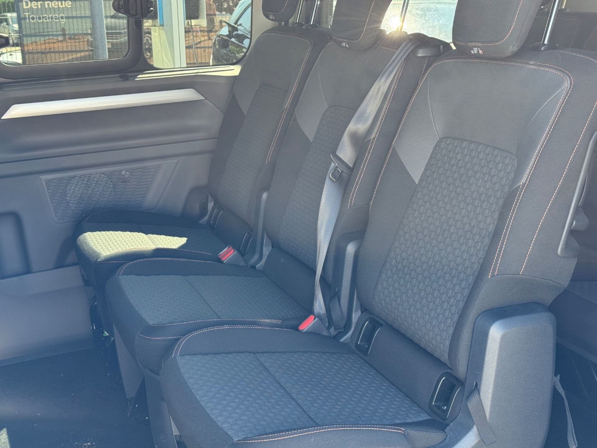 Volkswagen e-Caravelle Life