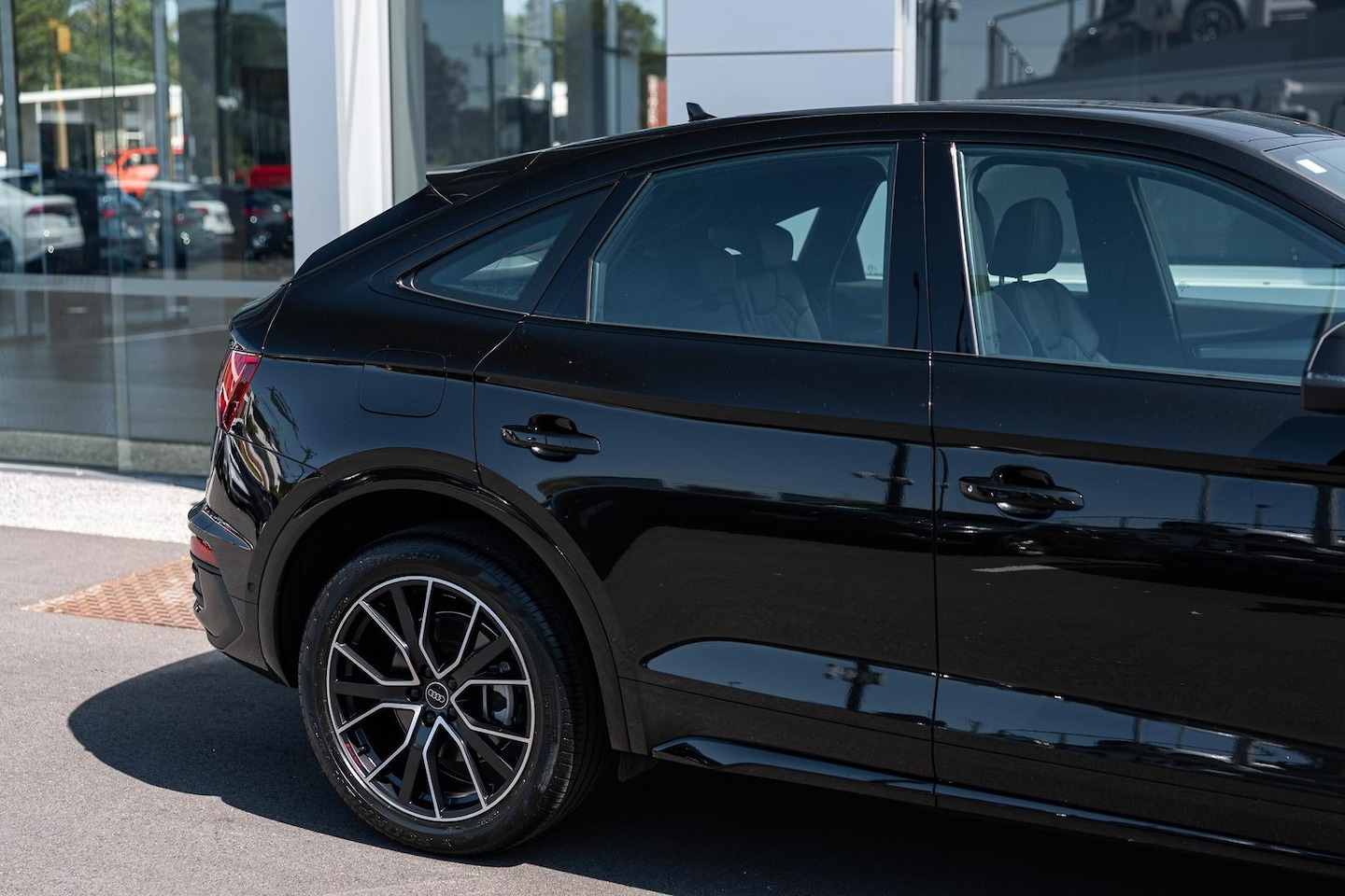 Image about Audi Q5 Sportback 45 TFSI quattro S tronic