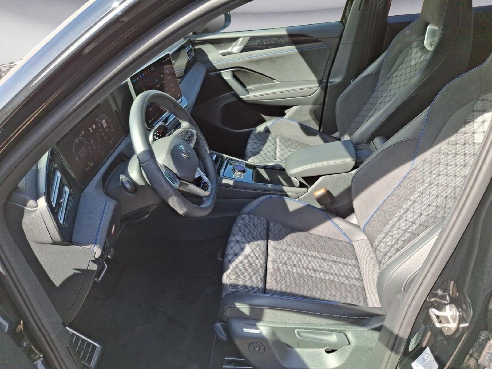 Volkswagen Tiguan – Bild 10