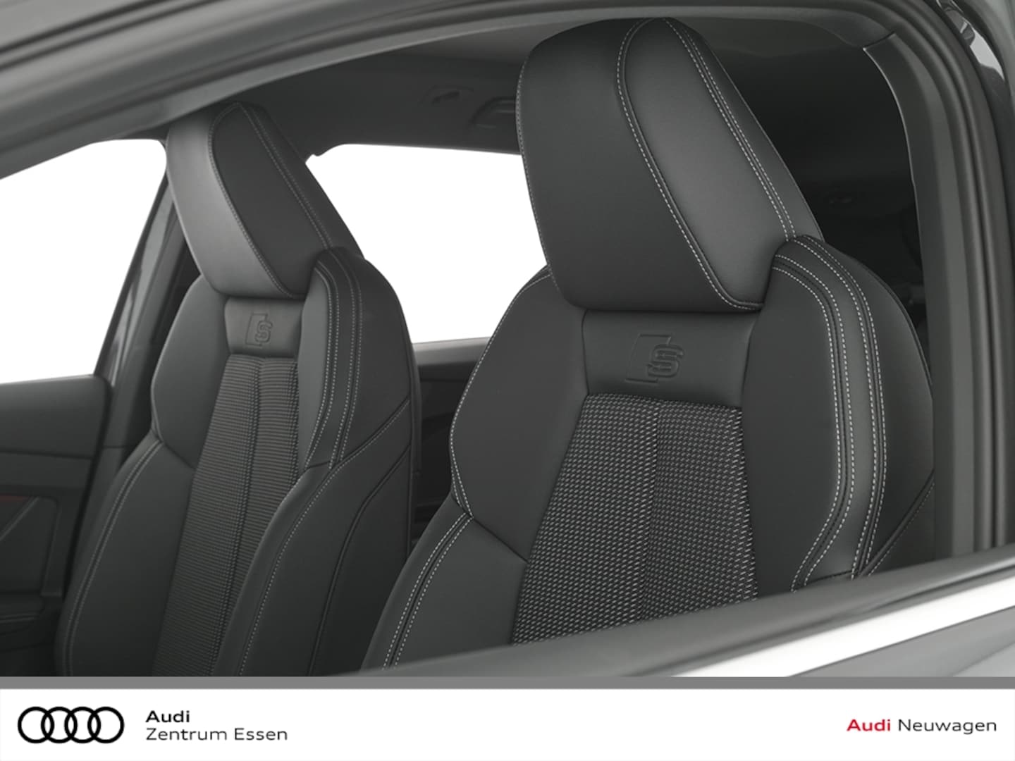 Bild über Audi Q4 SUV e-tron e-tron performance 210 kW - für weitere Informationen kontaktieren Sie den Audi Partner
