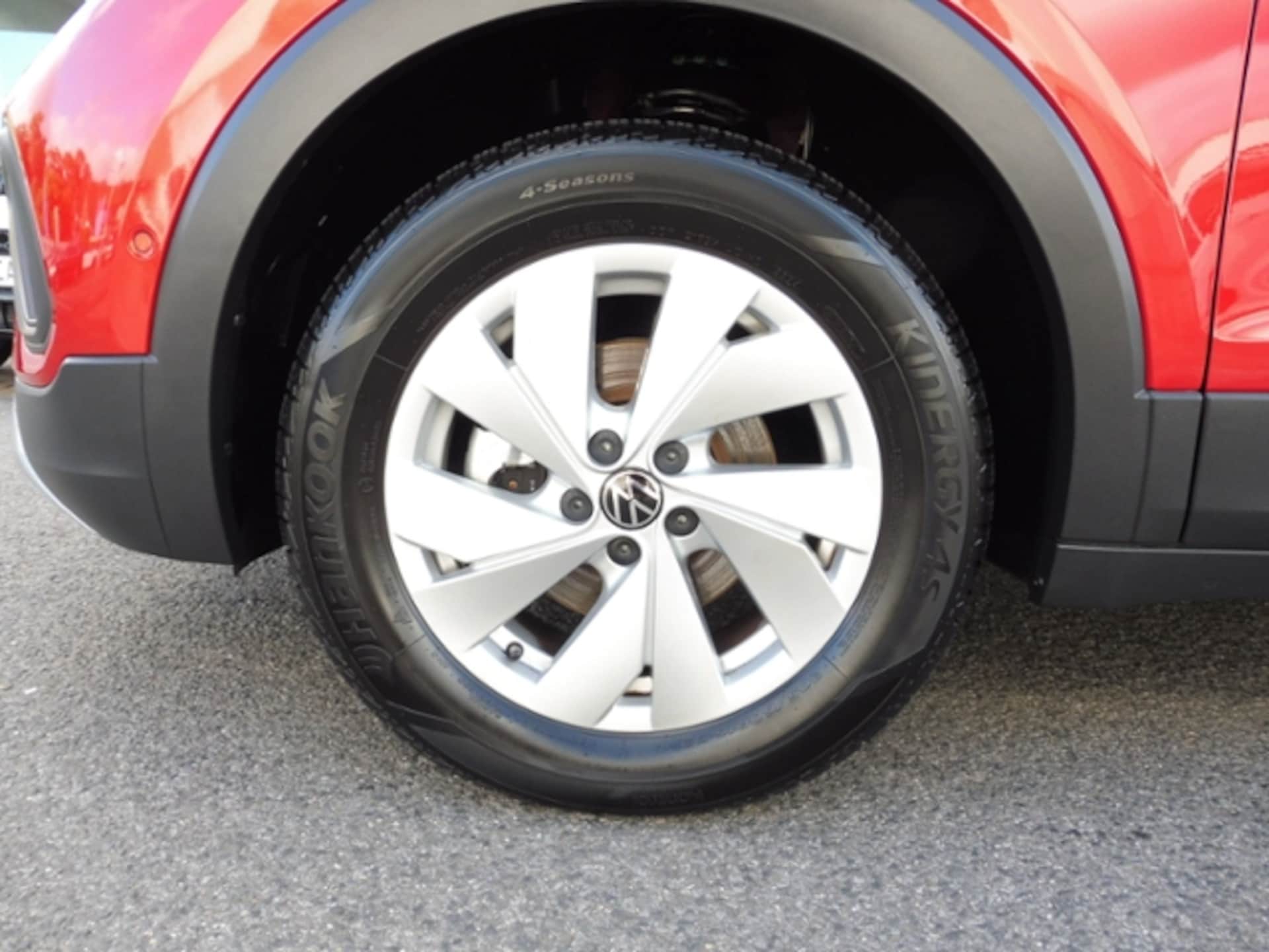 Volkswagen T-Cross Life
