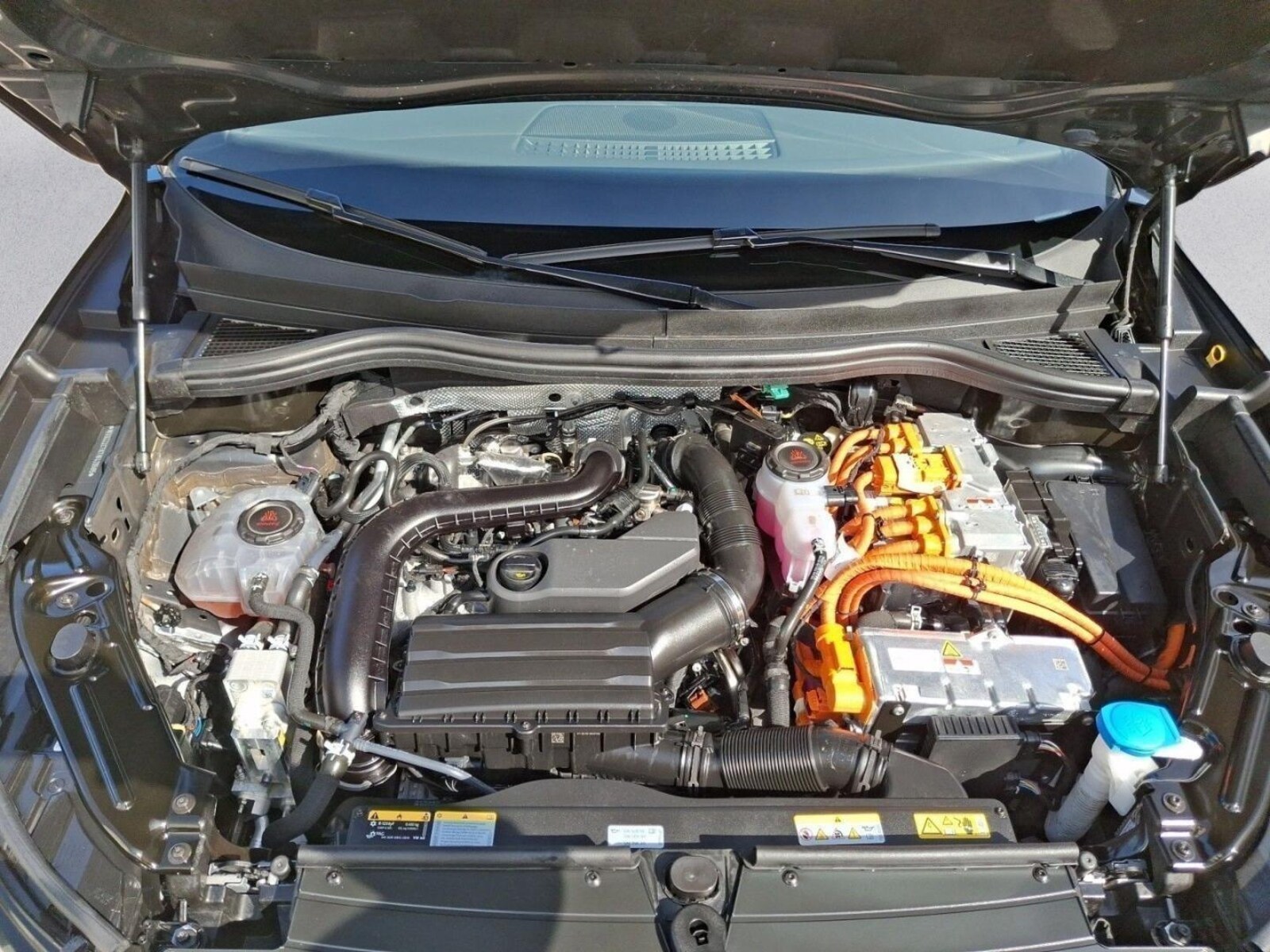 Volkswagen Tiguan – Bild 16