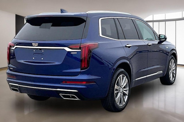 2025 Cadillac XT6