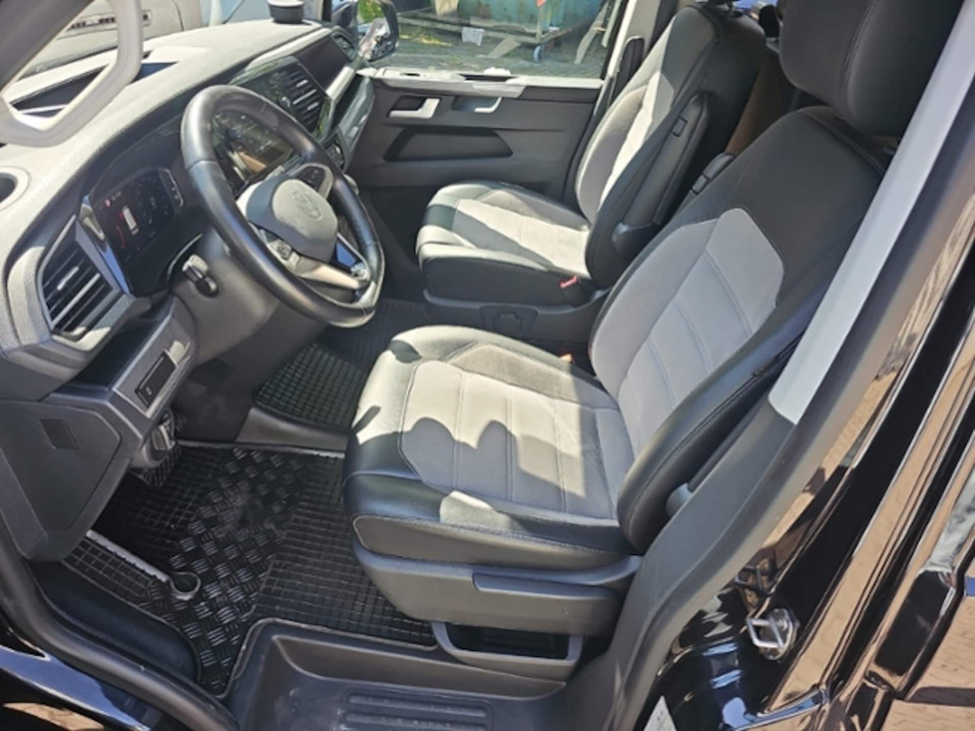 Volkswagen T6.1 Multivan Comfortline