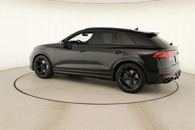 2026 Audi RS Q8 SUV performance