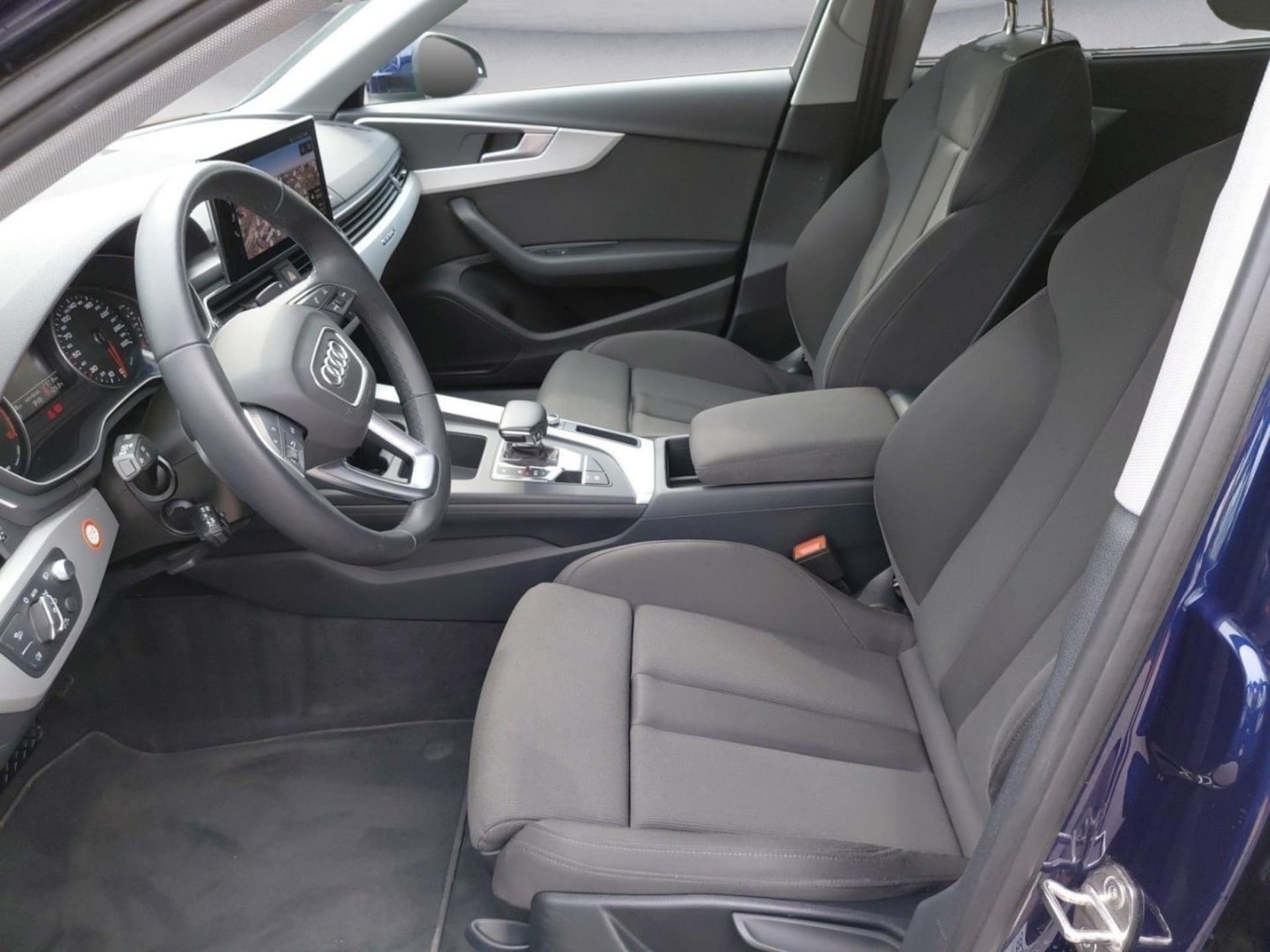 Audi A4 Avant S line
