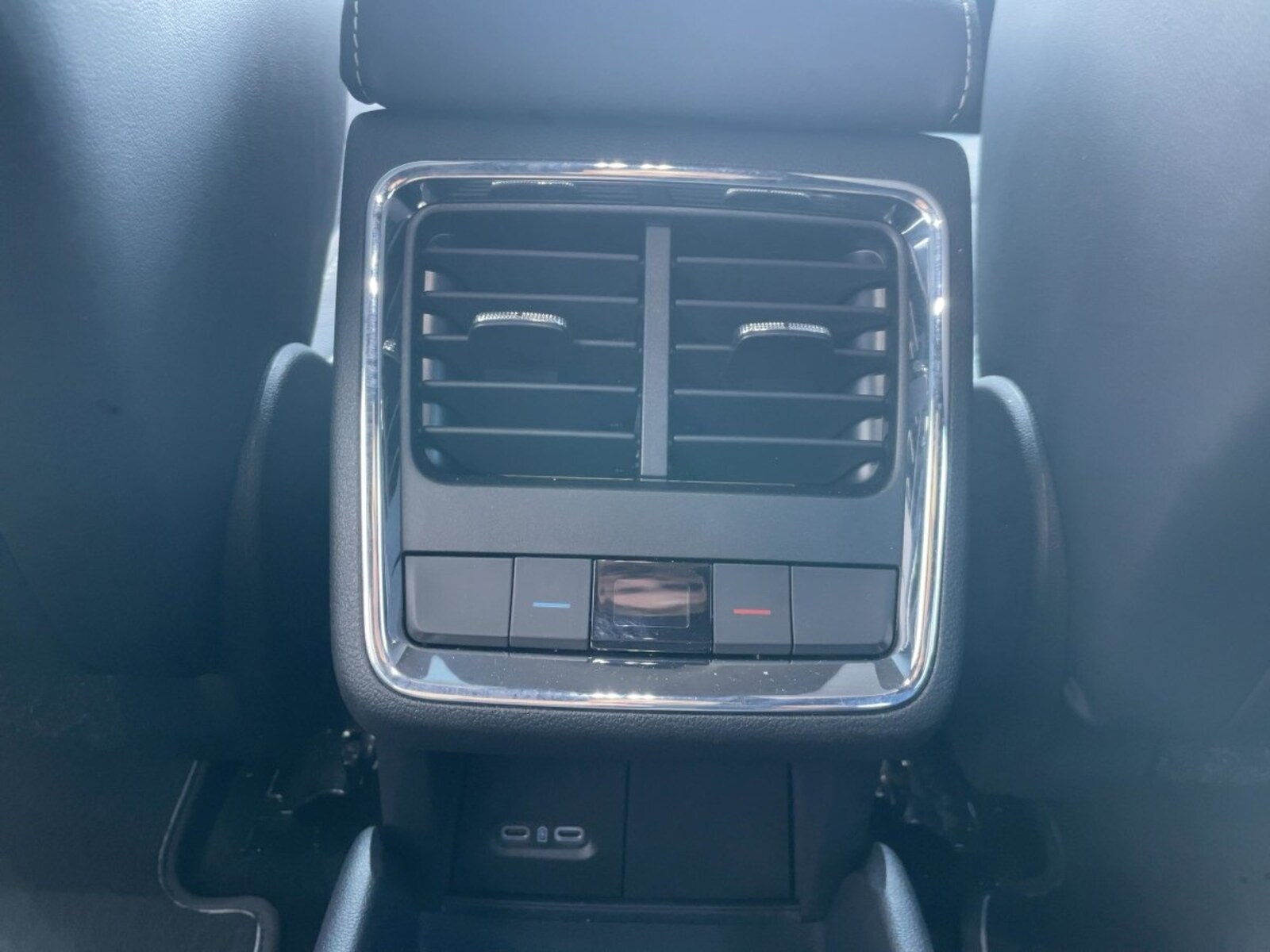 Škoda Enyaq – Bild 18