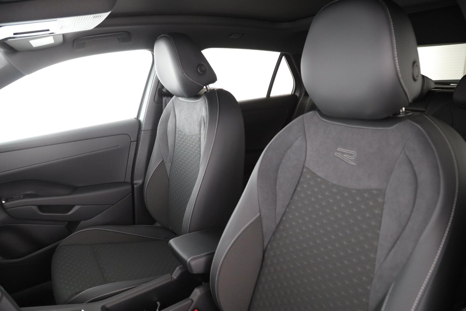 Volkswagen T-Roc – Bild 12