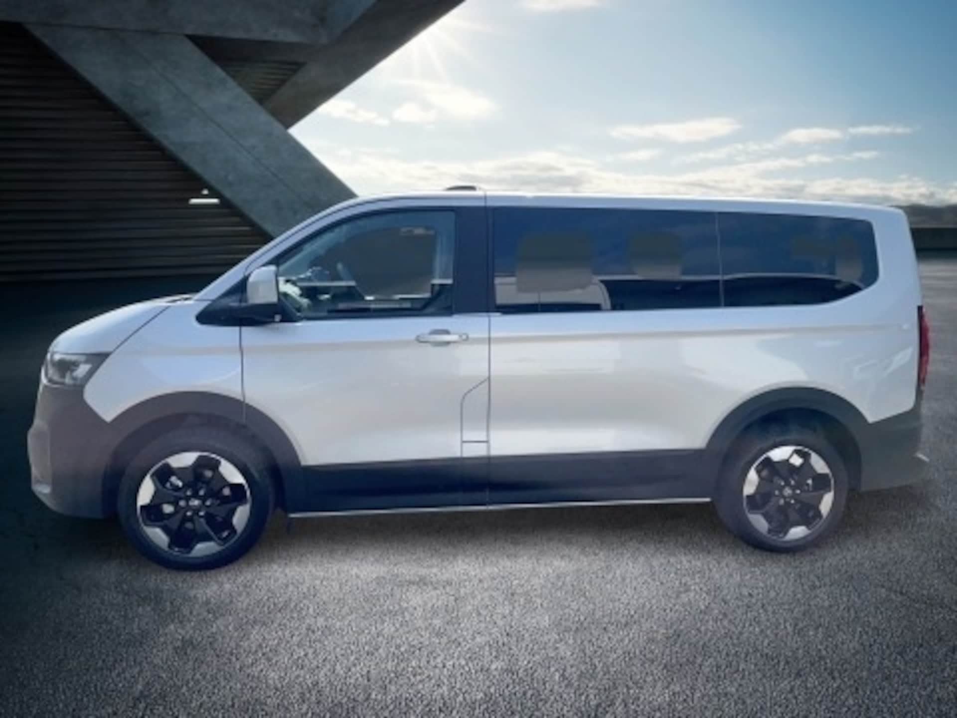 Volkswagen e-Caravelle Life