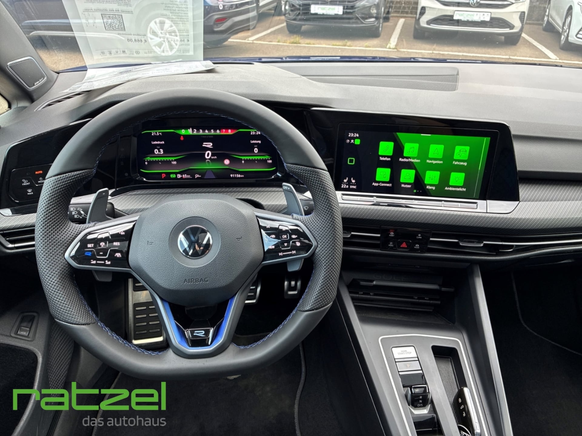Volkswagen Golf Variant R