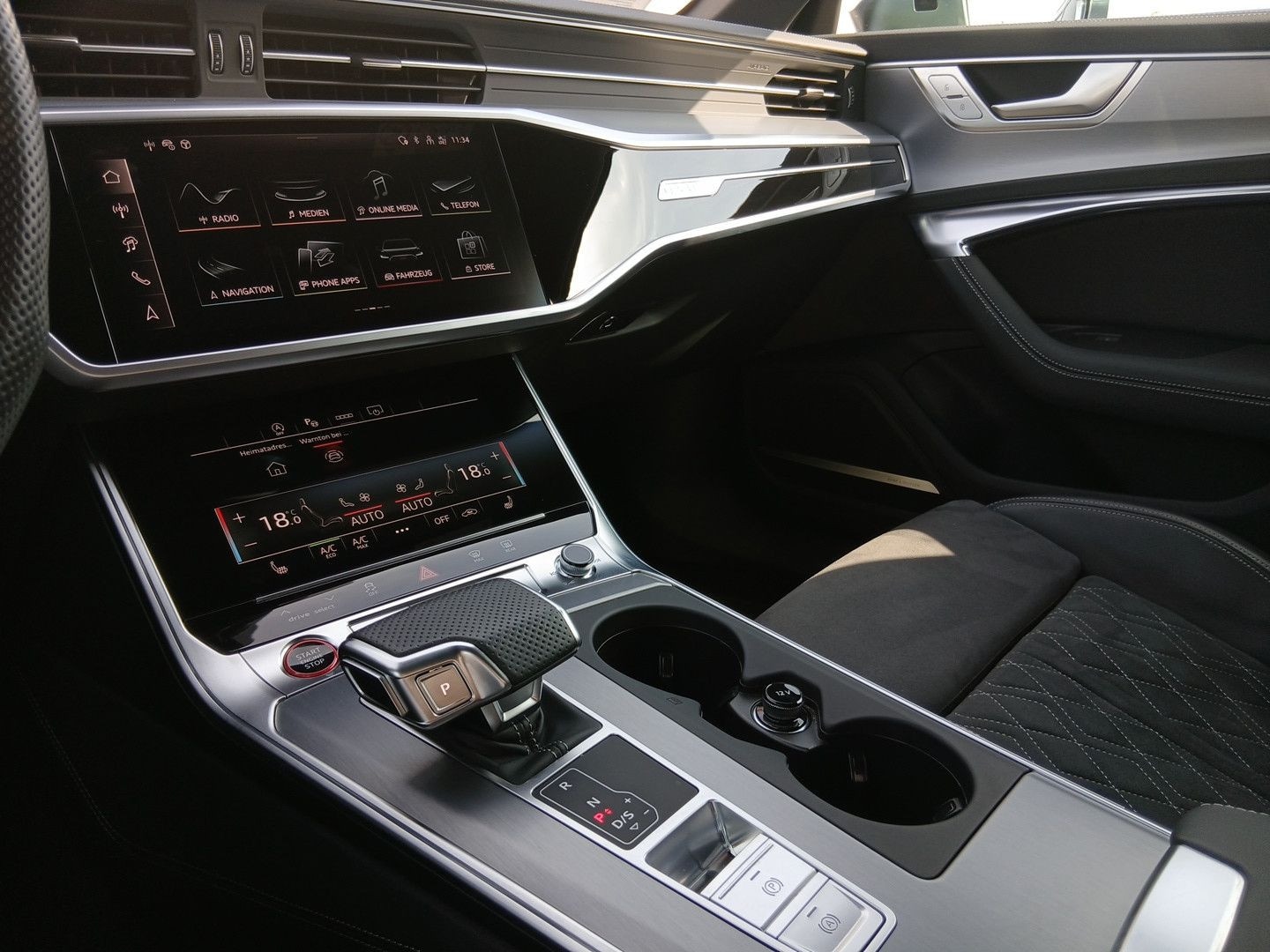 Bild über Audi S6 Avant TDI quattro tiptronic - für weitere Informationen kontaktieren Sie den Audi Partner