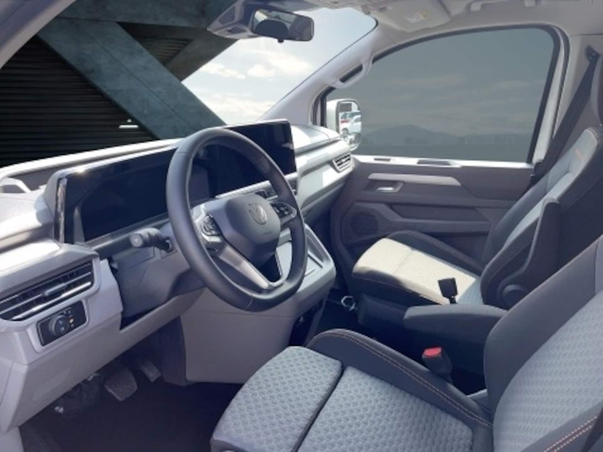 Volkswagen e-Caravelle Life