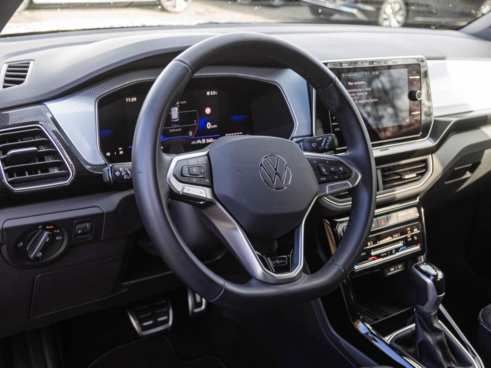Volkswagen T-Cross Life