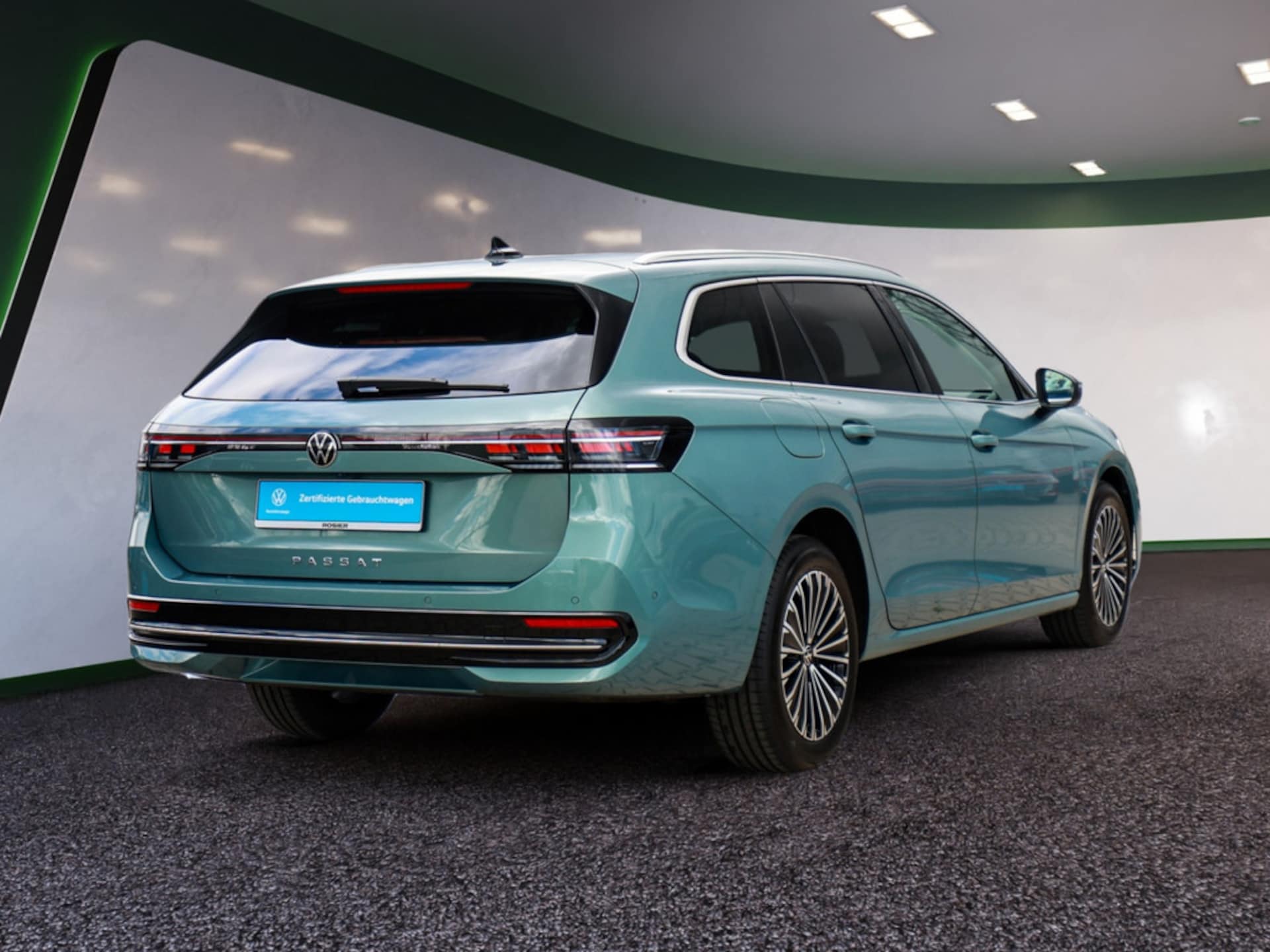 Volkswagen Passat Elegance