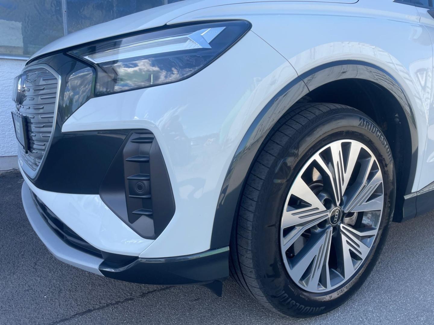 Image about Audi Q4 e-tron 40 e-tron