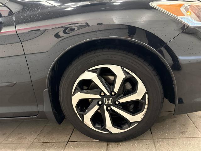 2016 HONDA ACCORD - Image 25