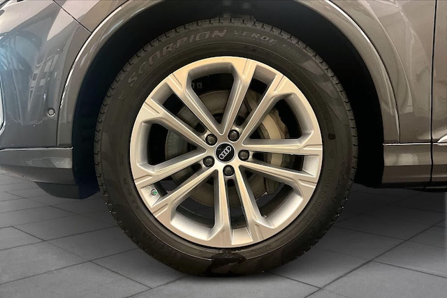 2026 Audi Q7 Premium Plus - Photo 11
