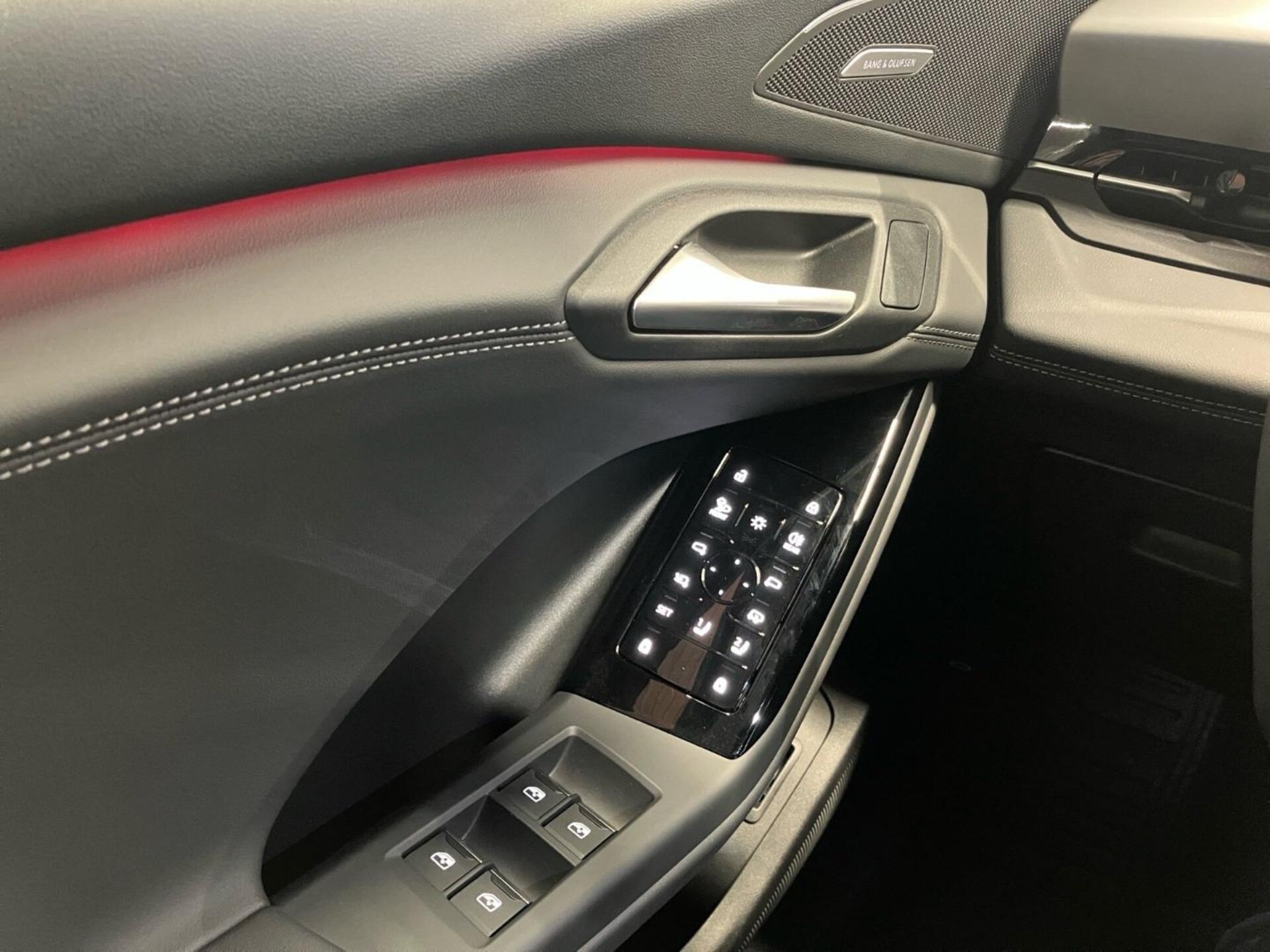 Audi Q6 SUV e-tron