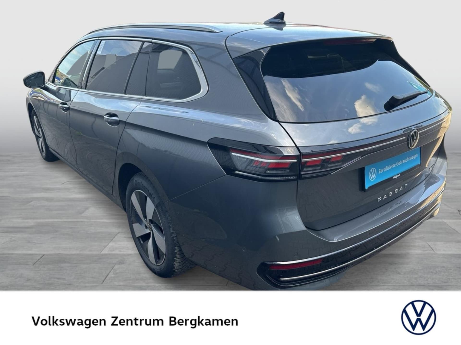 Volkswagen Passat Elegance