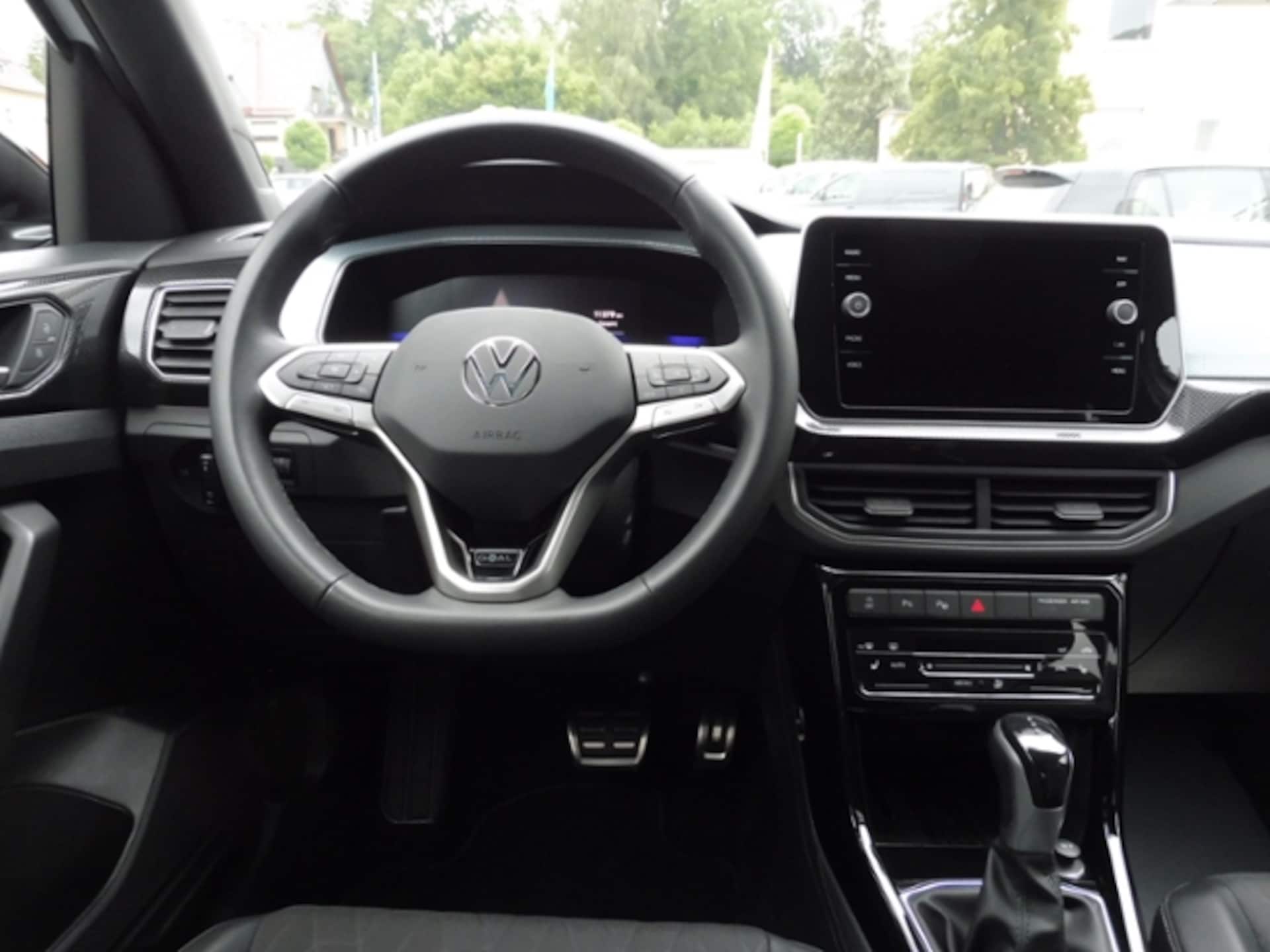 Volkswagen T-Cross Life