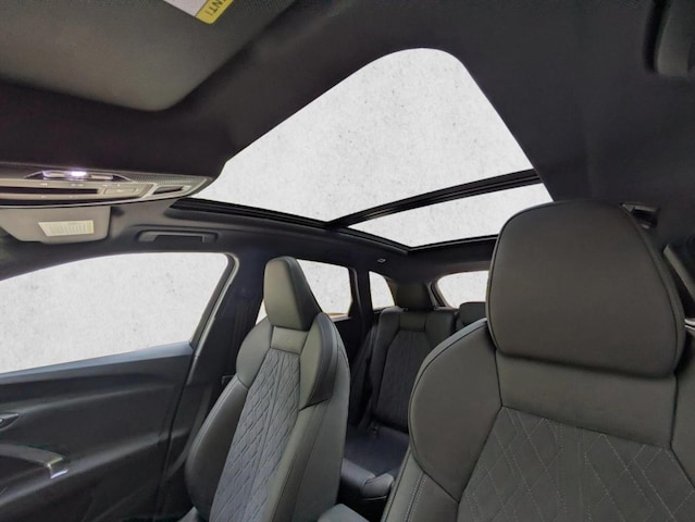 2026 Audi SQ5 Premium Plus - Photo 18