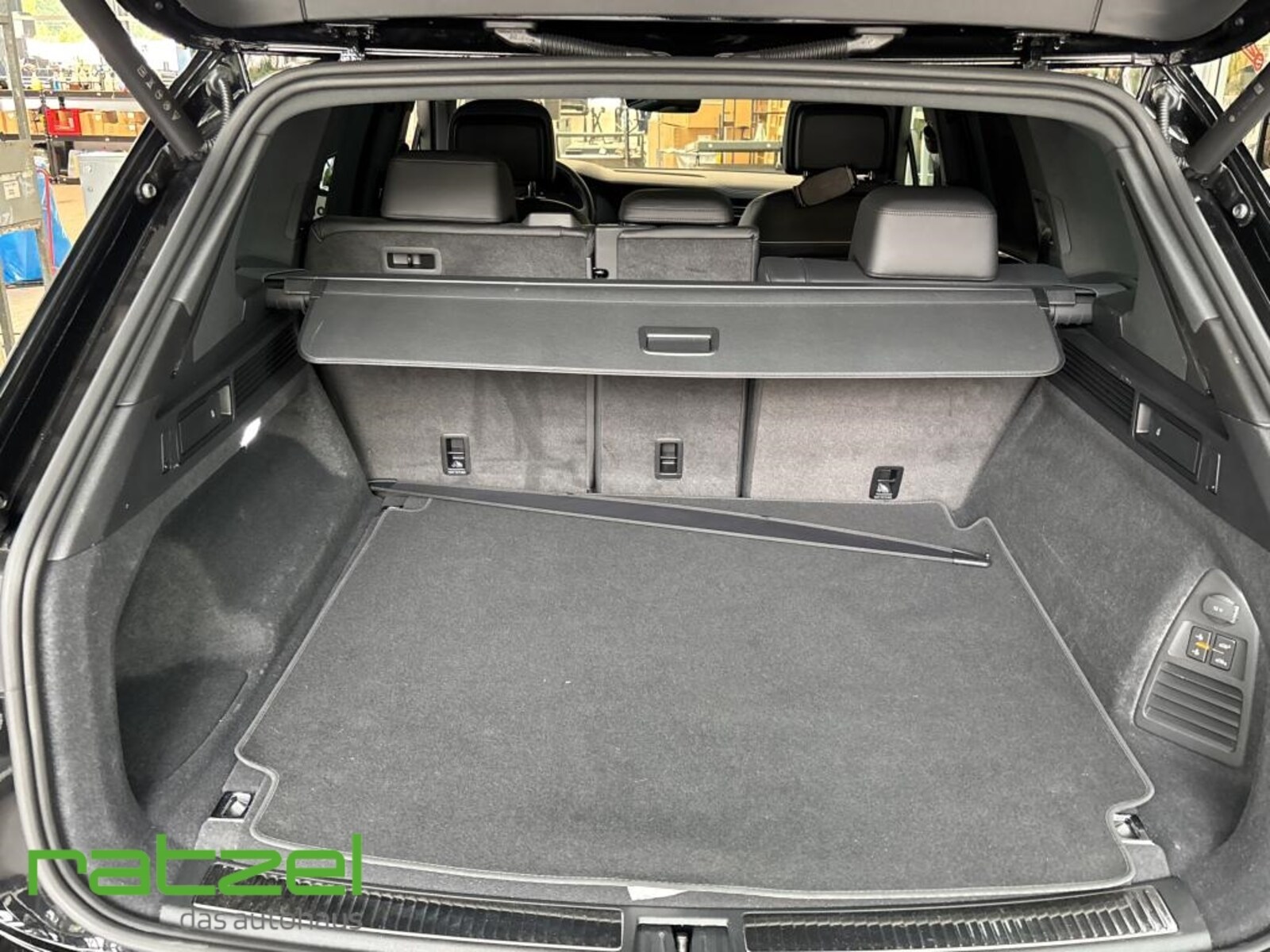 Volkswagen Touareg – Bild 5