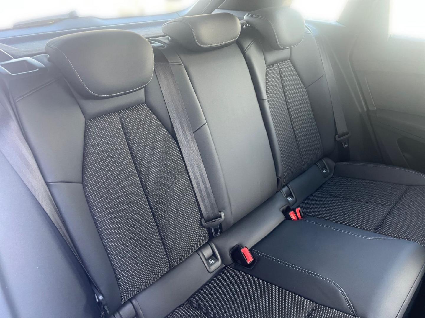 Image about Audi Q4 e-tron 40 e-tron
