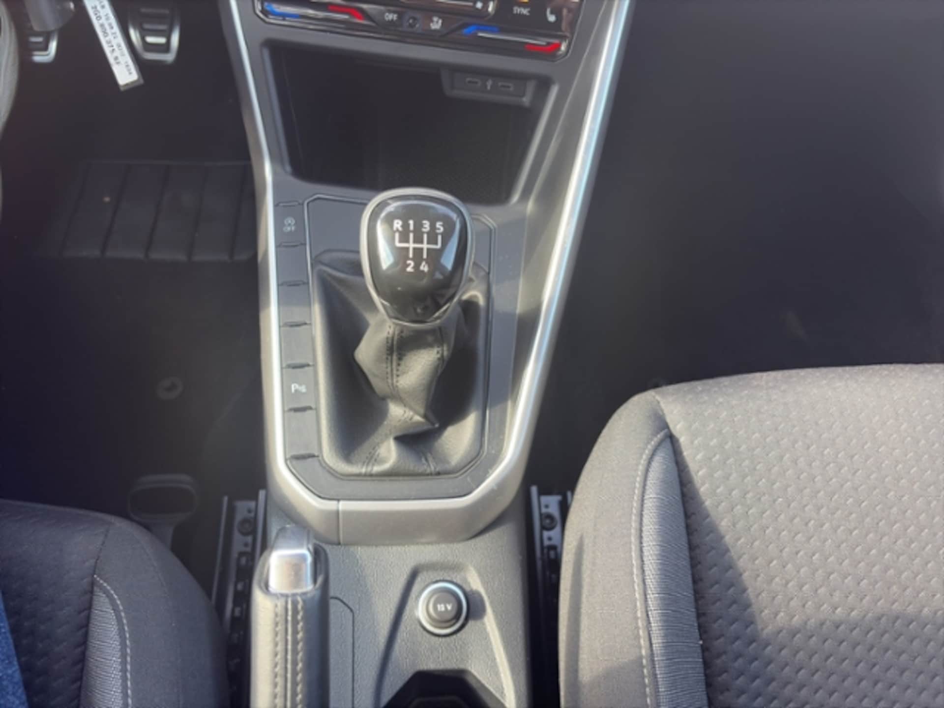 Volkswagen Polo Active
