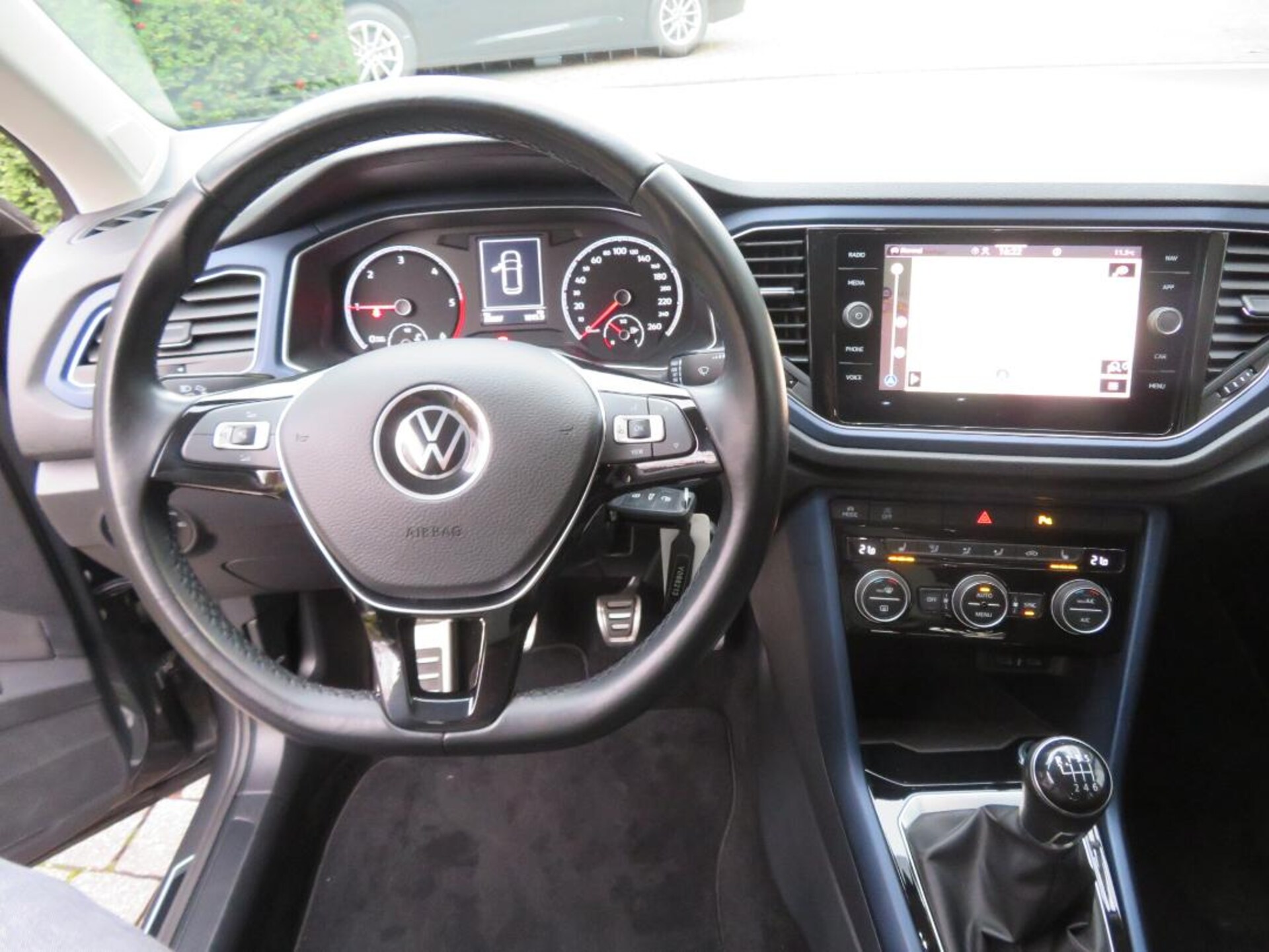 Volkswagen T-Roc United