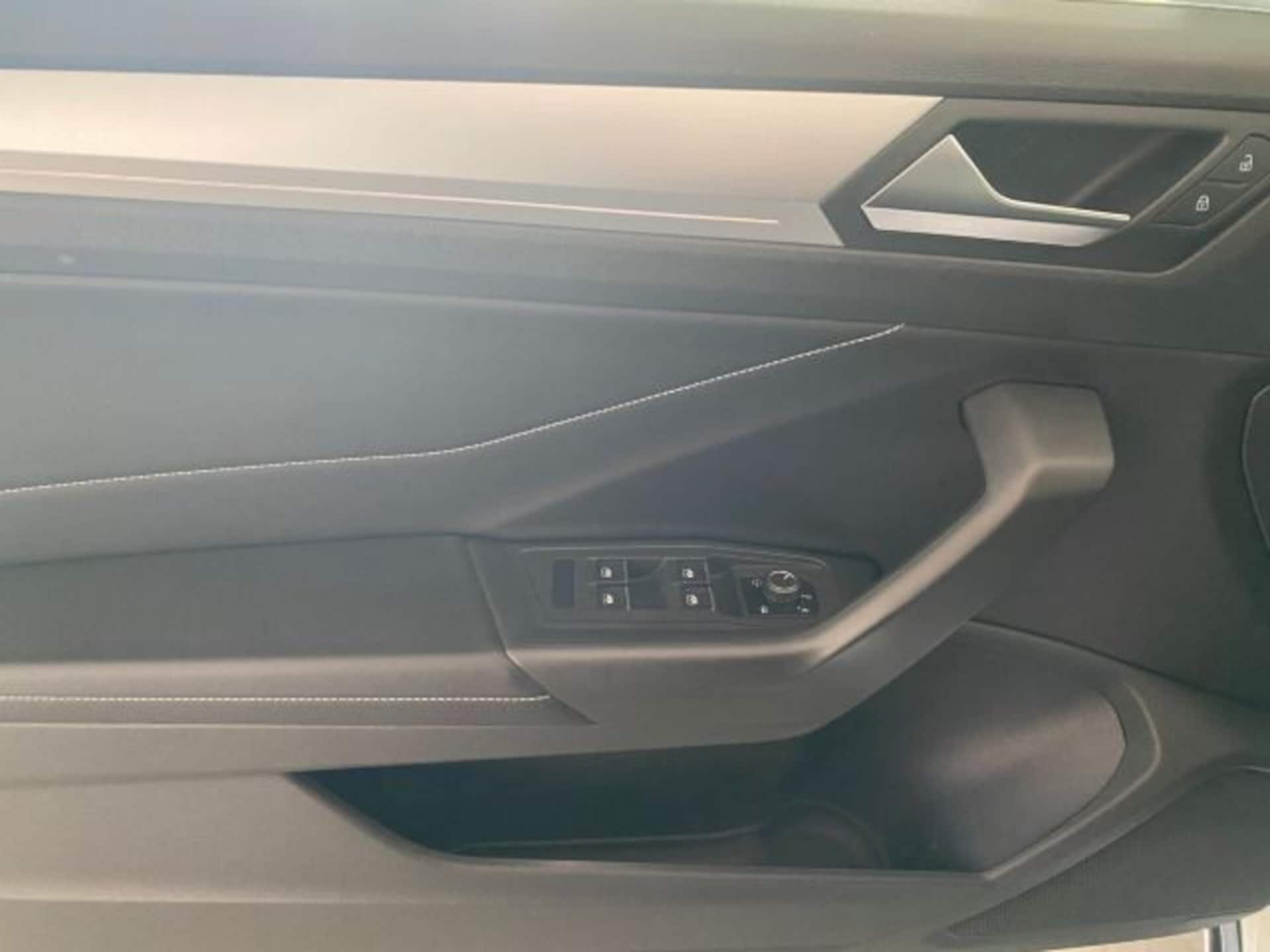 Volkswagen T-Roc Cabriolet Style
