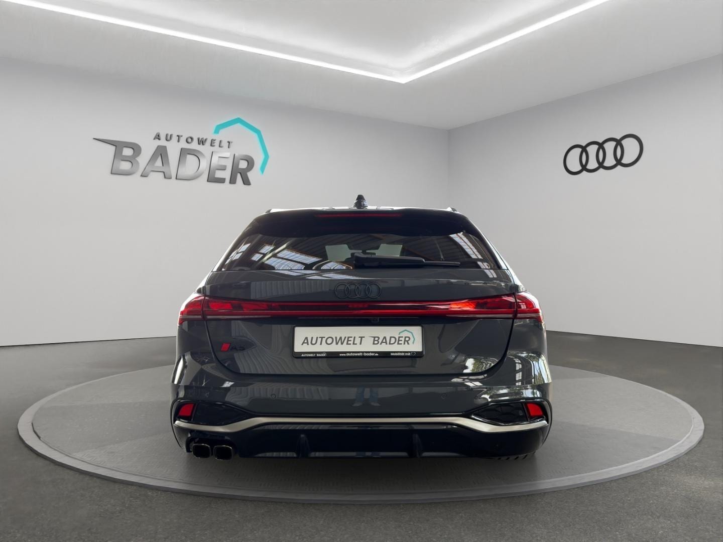 Bild über Audi A5 Avant TDI quattro 150 kW S tronic - für weitere Informationen kontaktieren Sie den Audi Partner