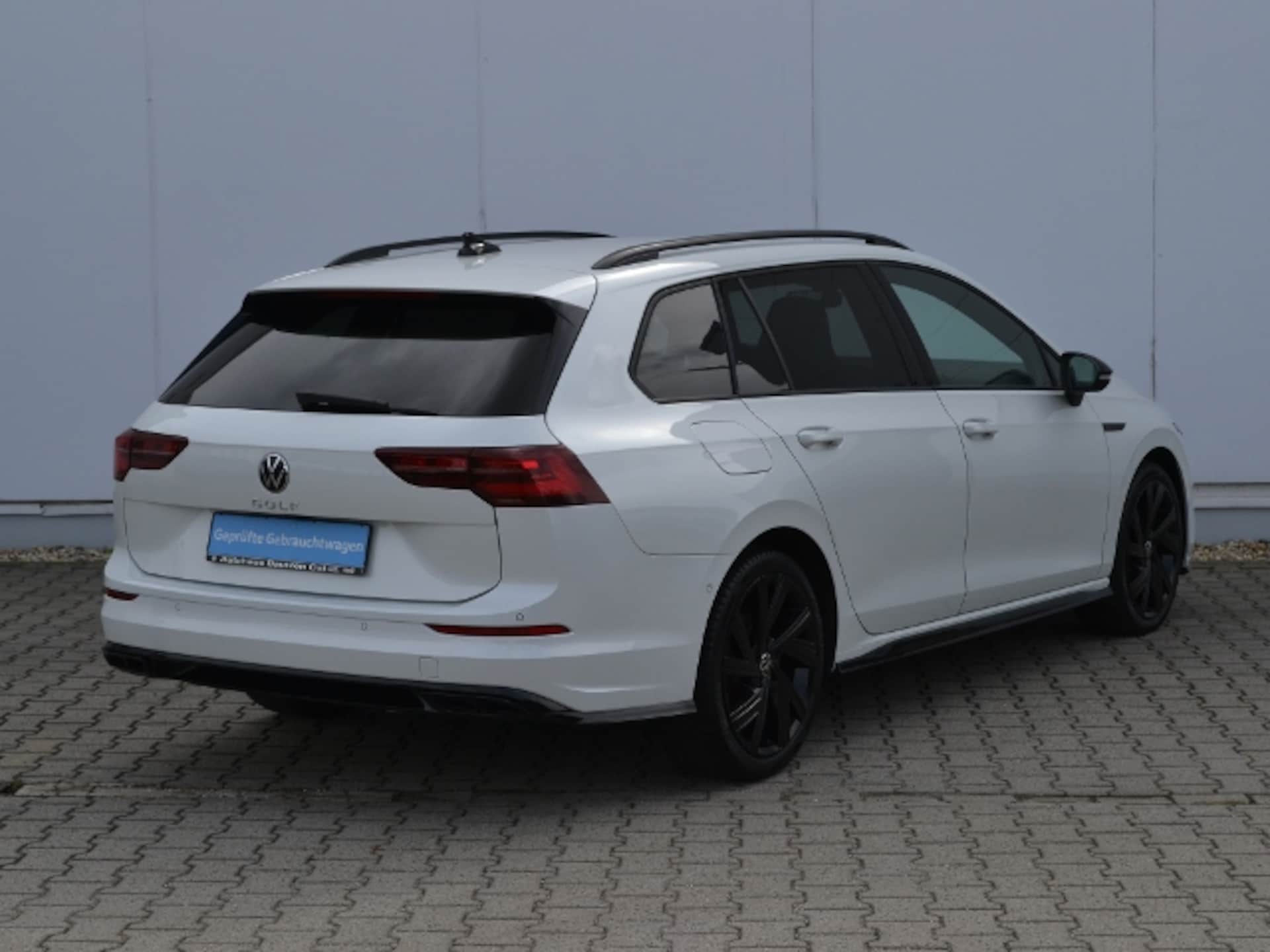 Volkswagen Golf Variant R-Line