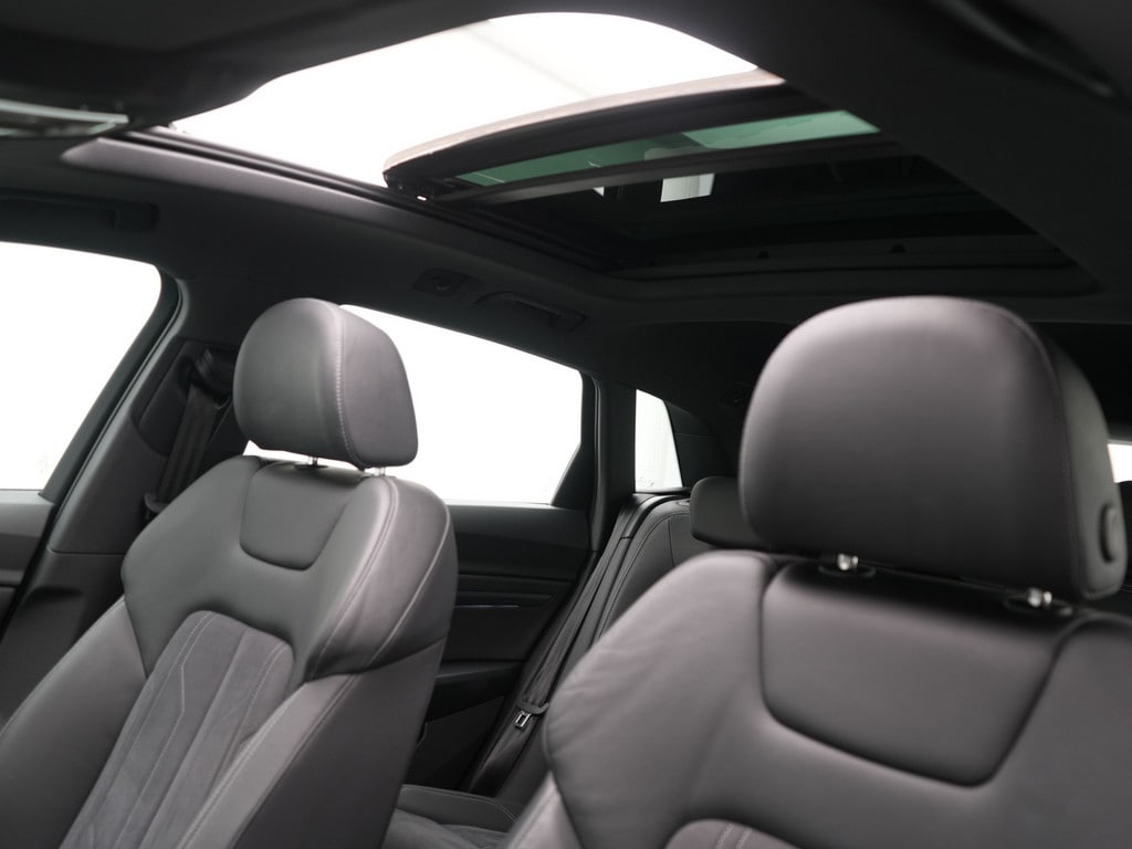 Image about Audi Q8 e-tron S line 50 e-tron quattro