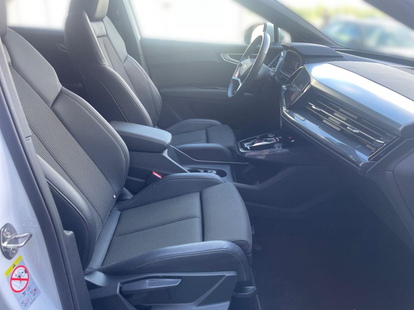 Image about Audi Q4 e-tron 40 e-tron