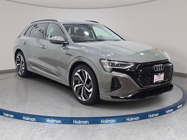 2024 Audi Q8 e-tron