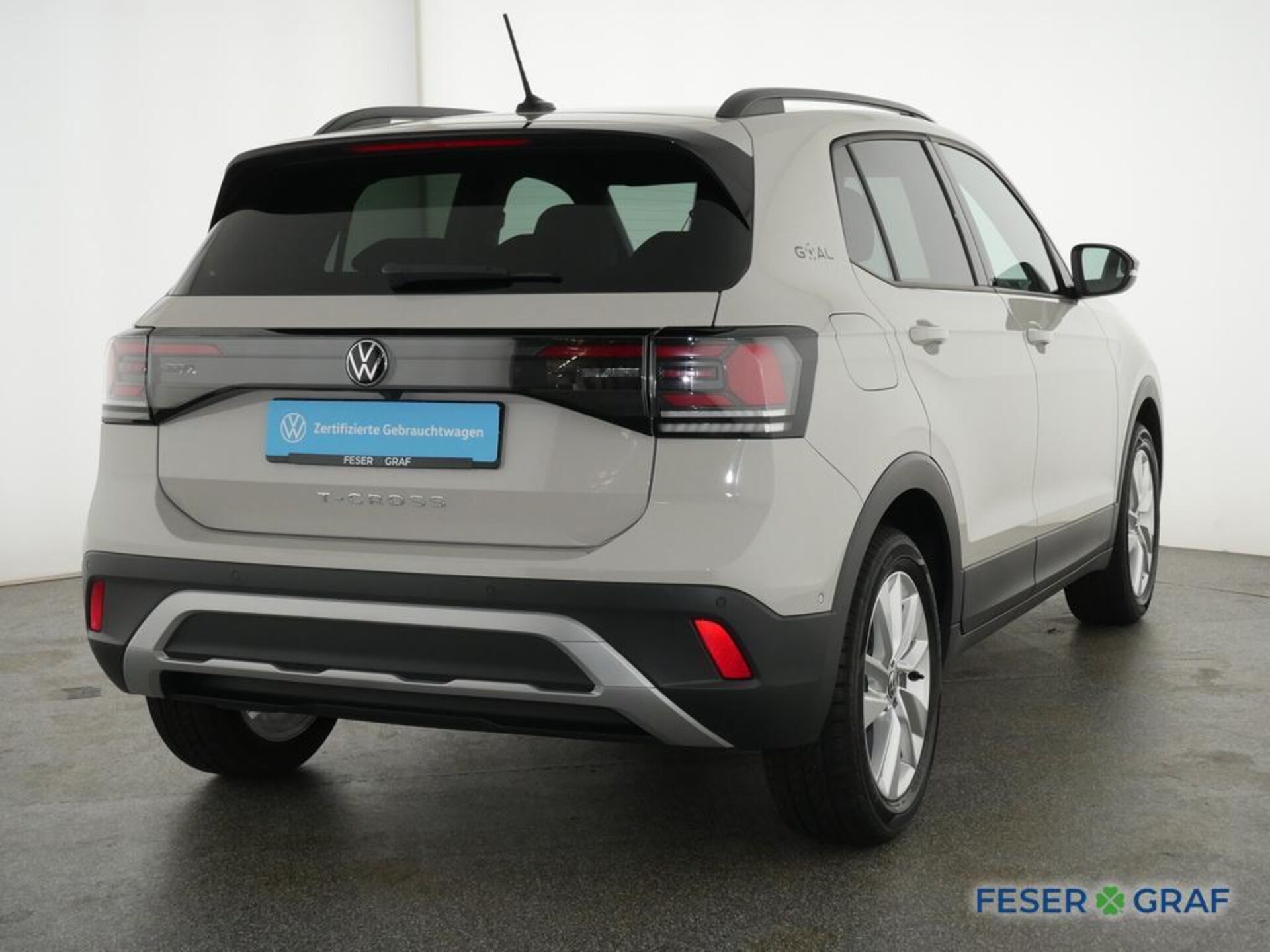Volkswagen T-Cross Life