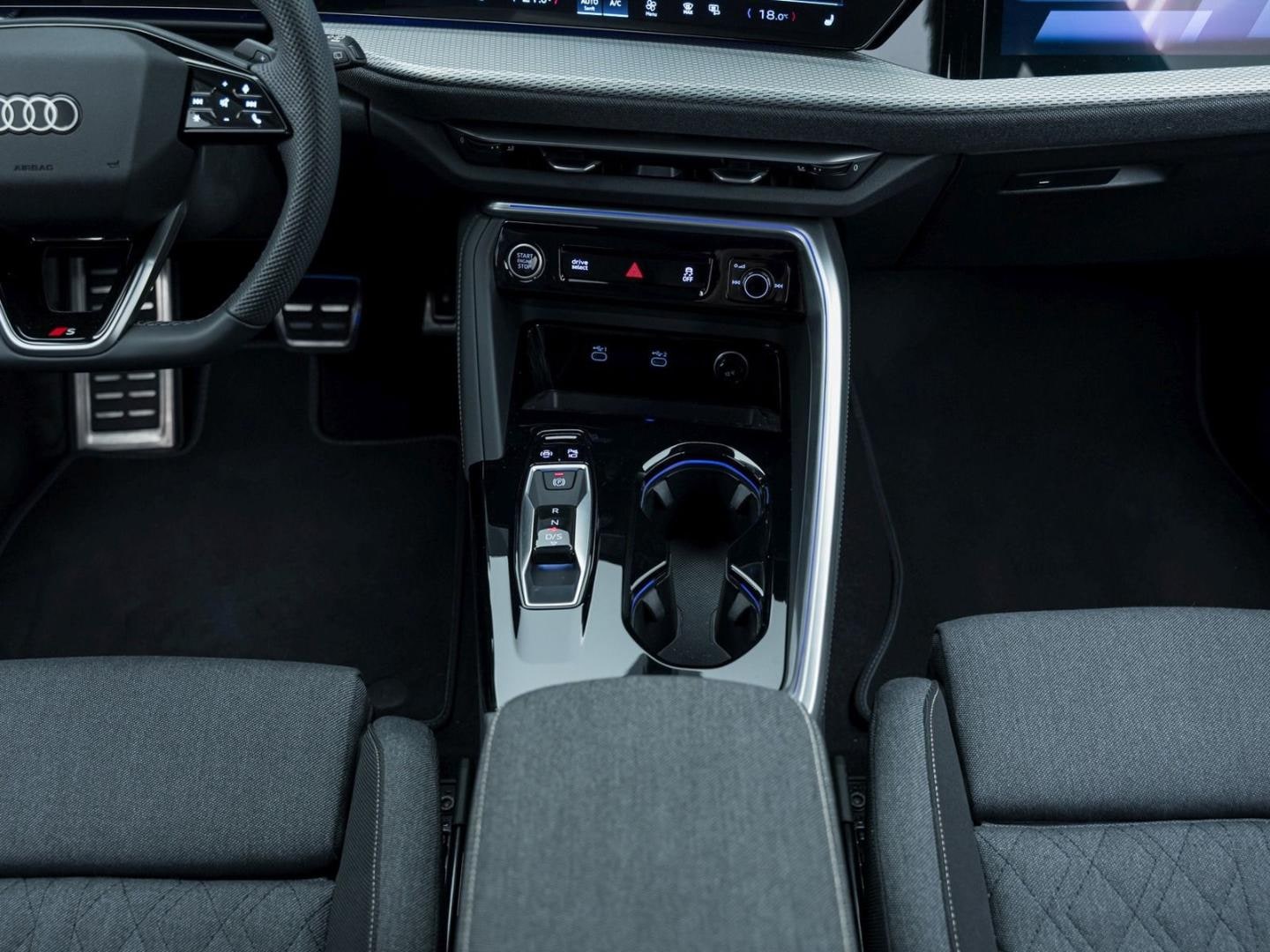 Bild über Audi Q5 Sportback TFSI 150 kW S tronic - für weitere Informationen kontaktieren Sie den Audi Partner